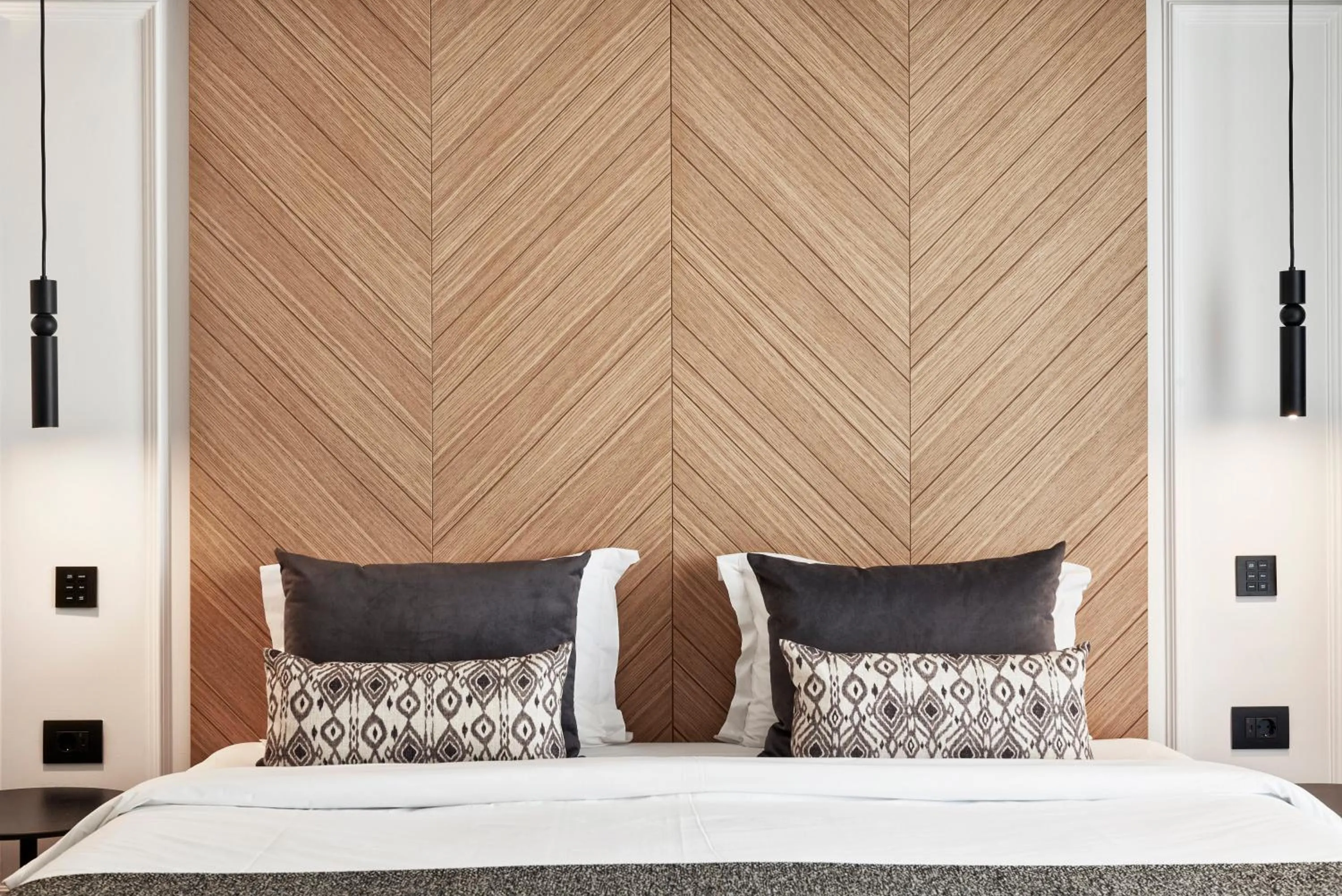 Bed in Atlantica Caldera Palace