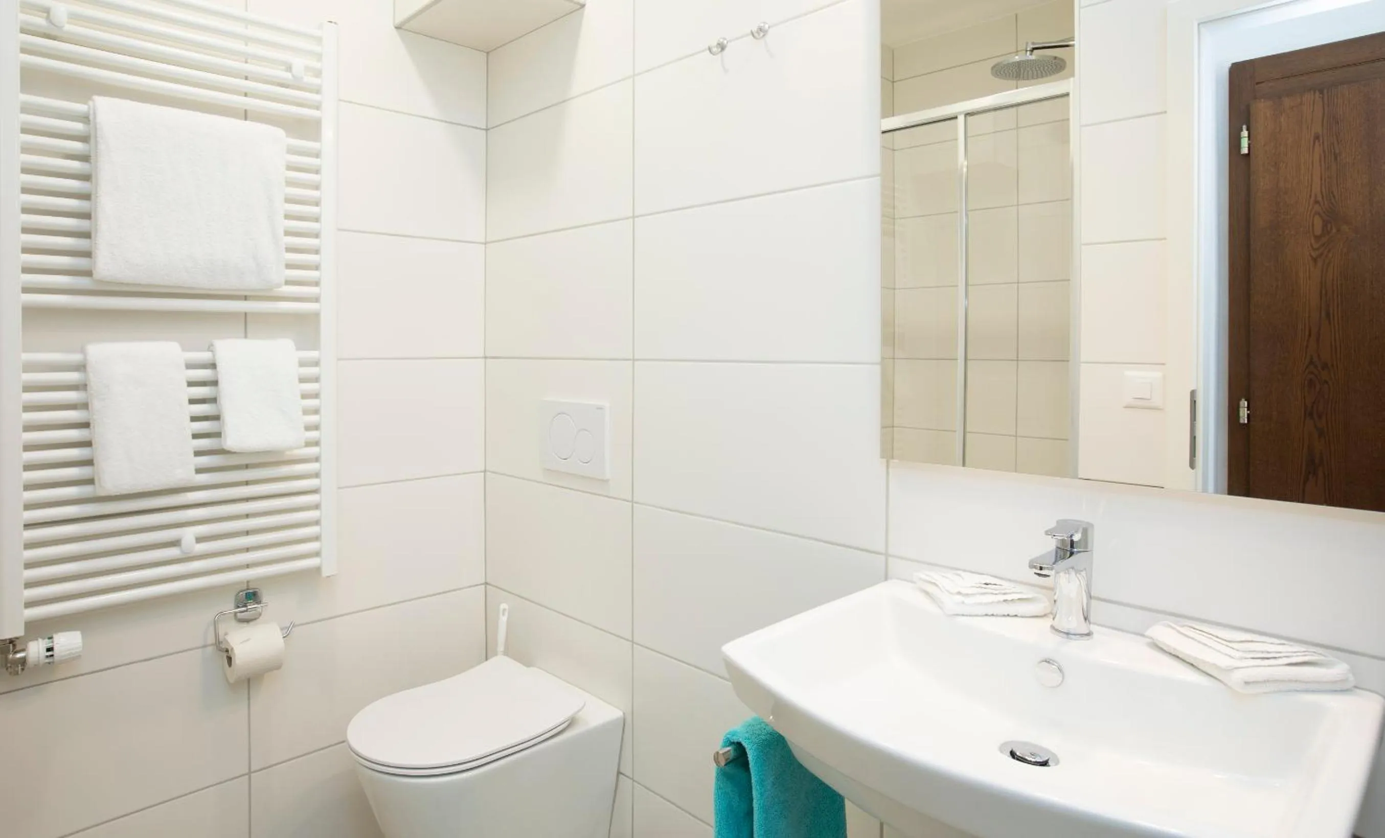 Shower in Agence ALV - Art Le Vin