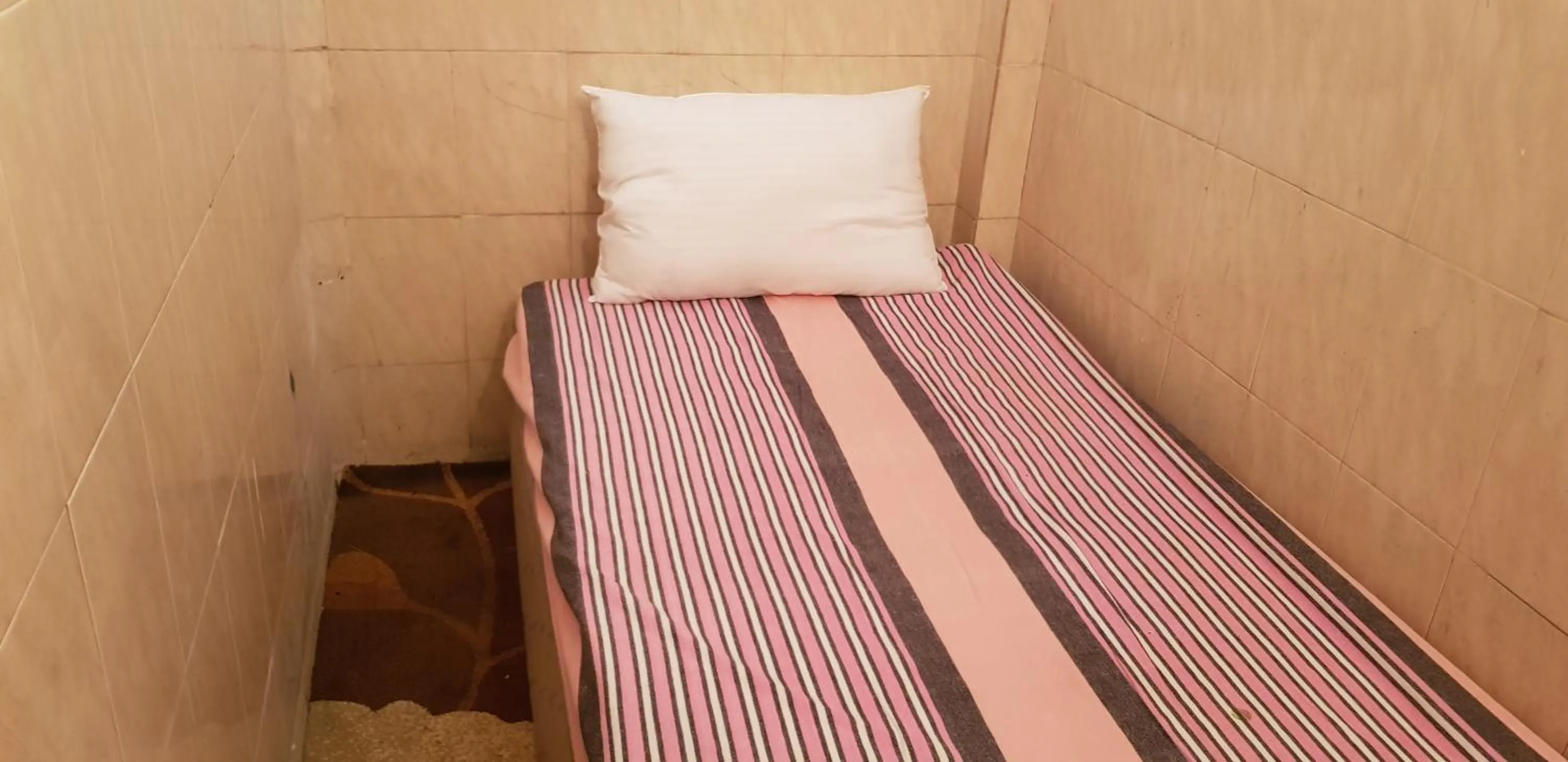 Bedroom in Hotel ColdWorld