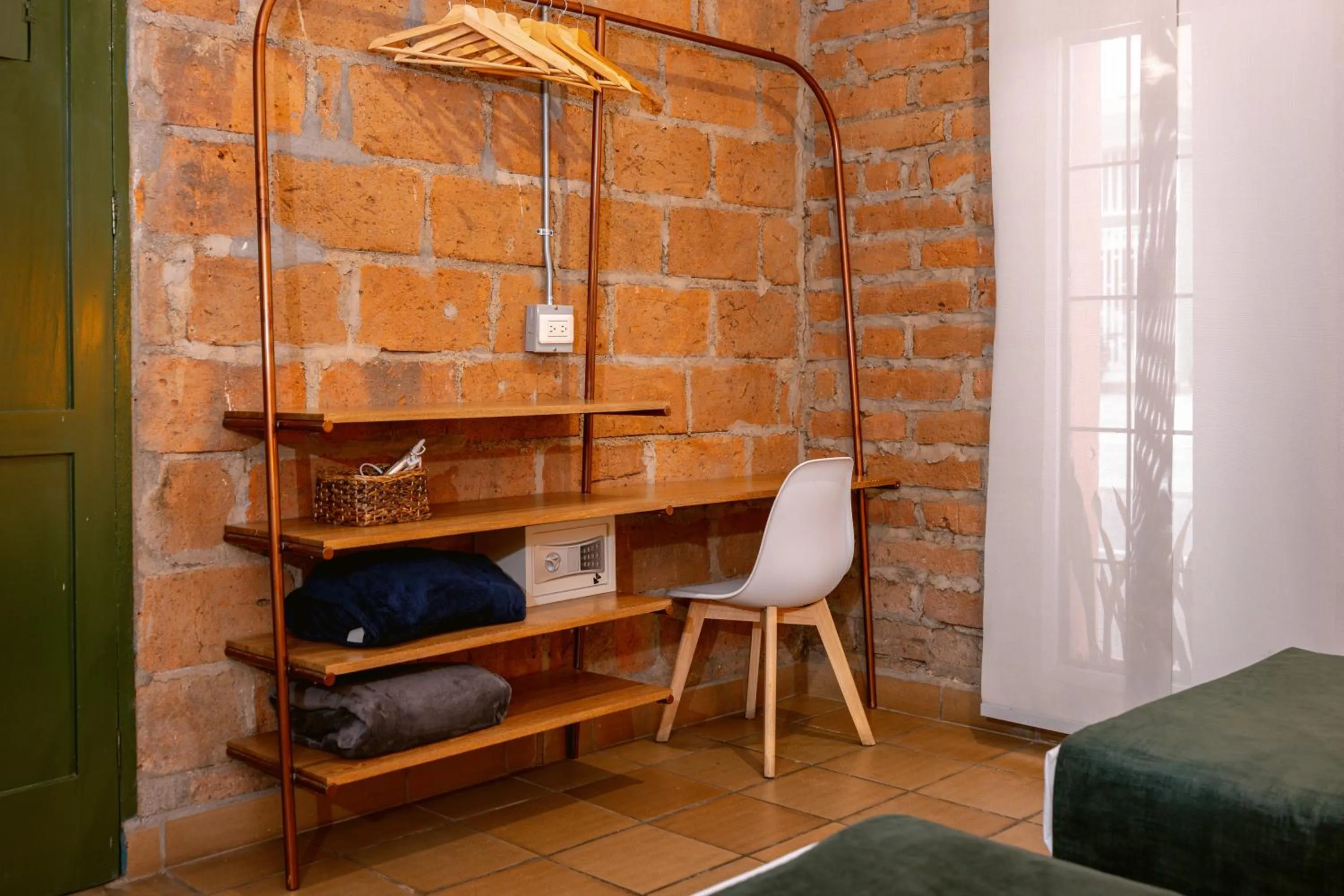 Seating area in Botánica Casa Hotel