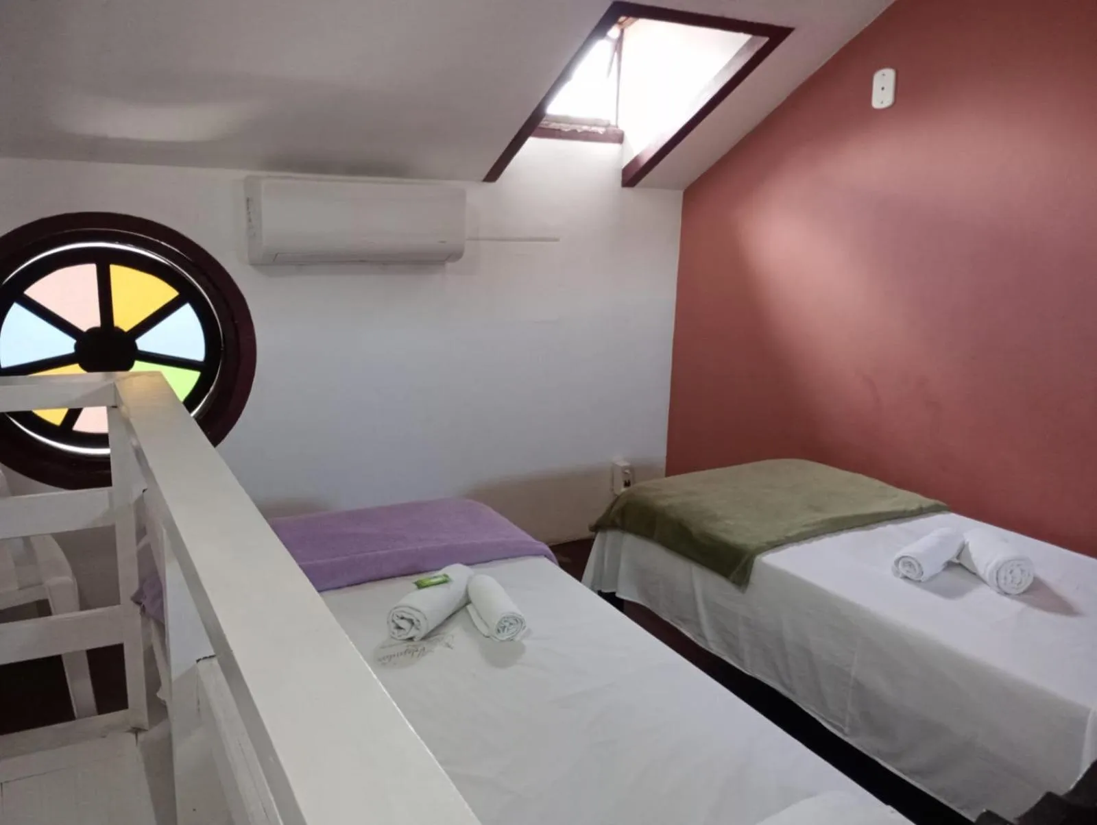 Bed in Hotel Velejador,há 5 minutos do Centro Historico