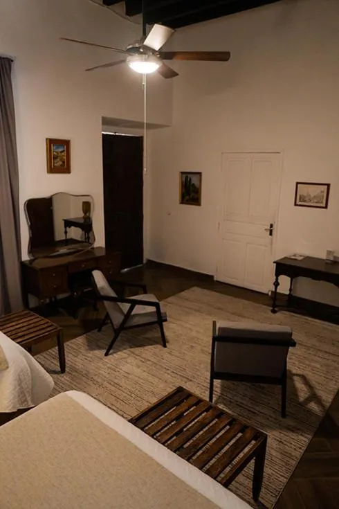 Guests, Bed in Hotel El Farol