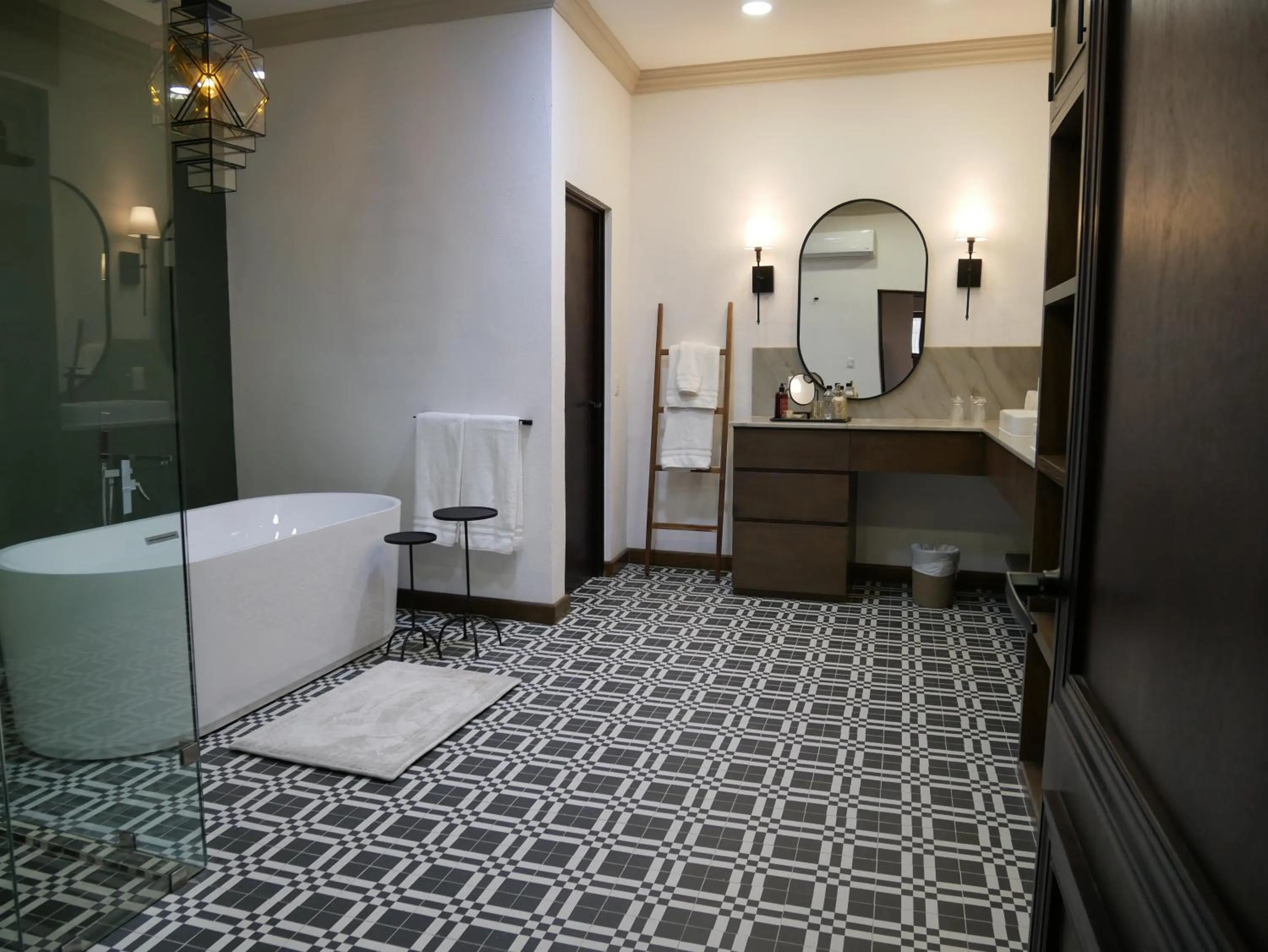 Bathroom in Hotel El Farol