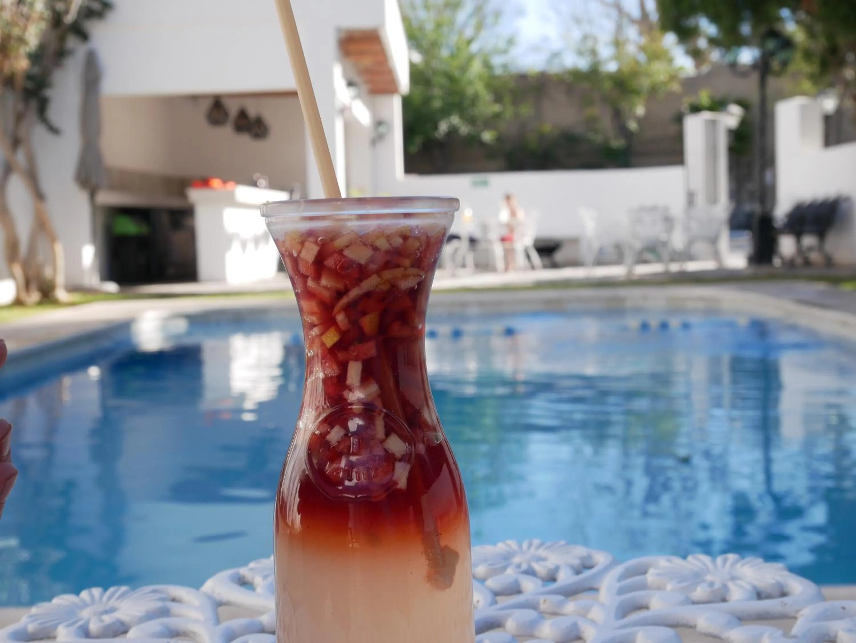 Swimming pool in Hotel El Farol