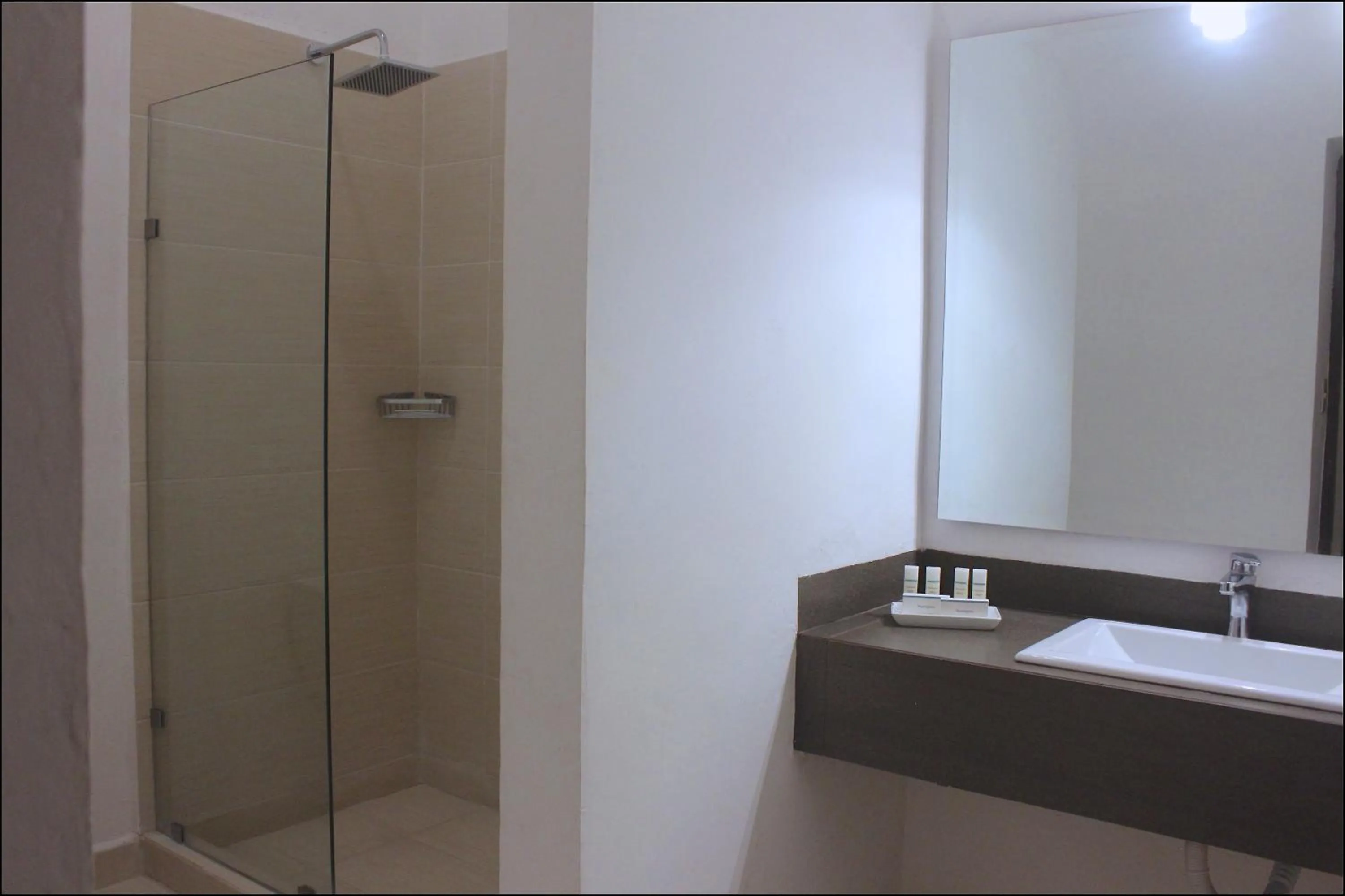 Bathroom in Hotel El Farol