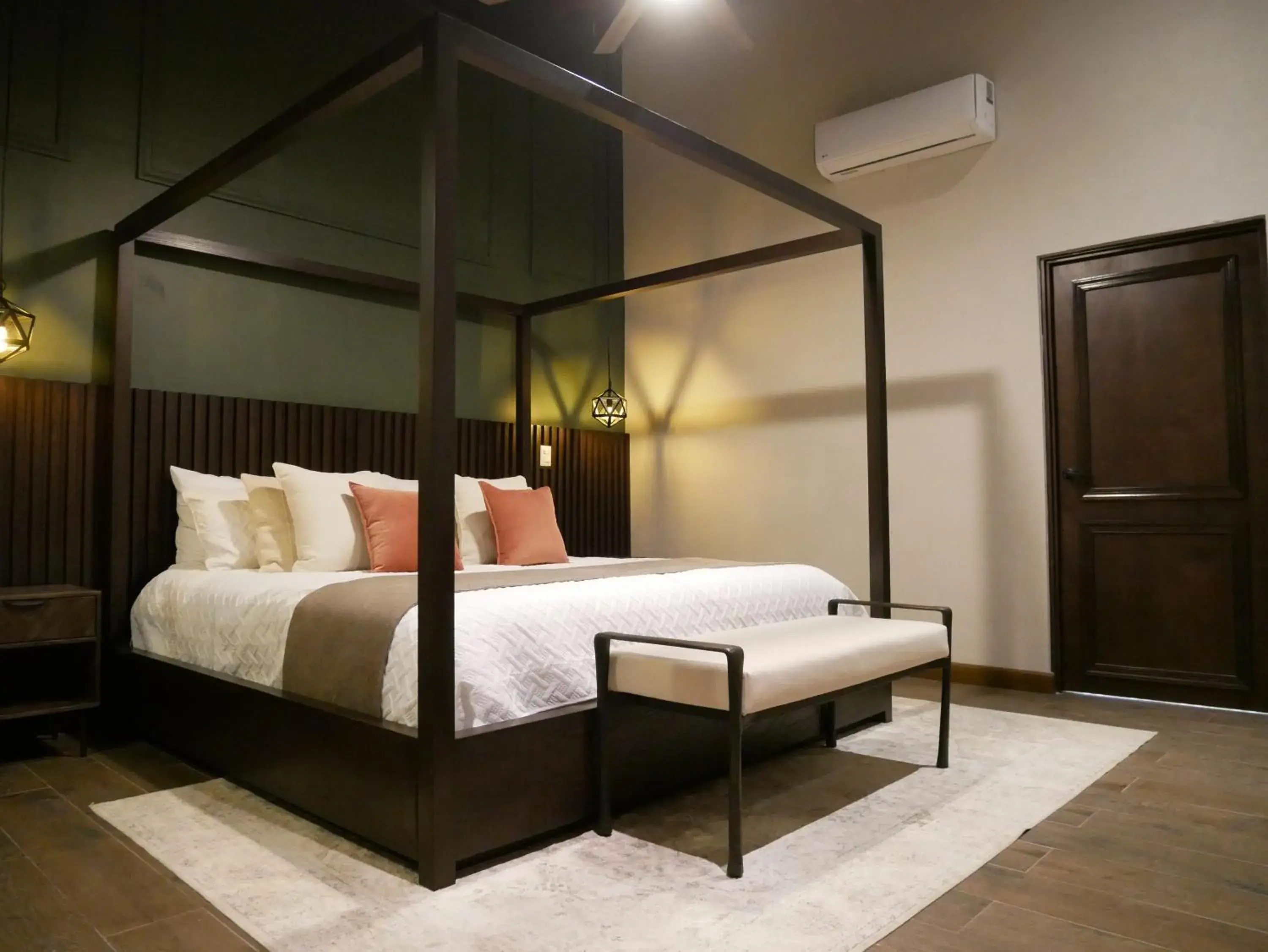 Deluxe Villa in Hotel El Farol Deluxe Villa in Hotel El Farol