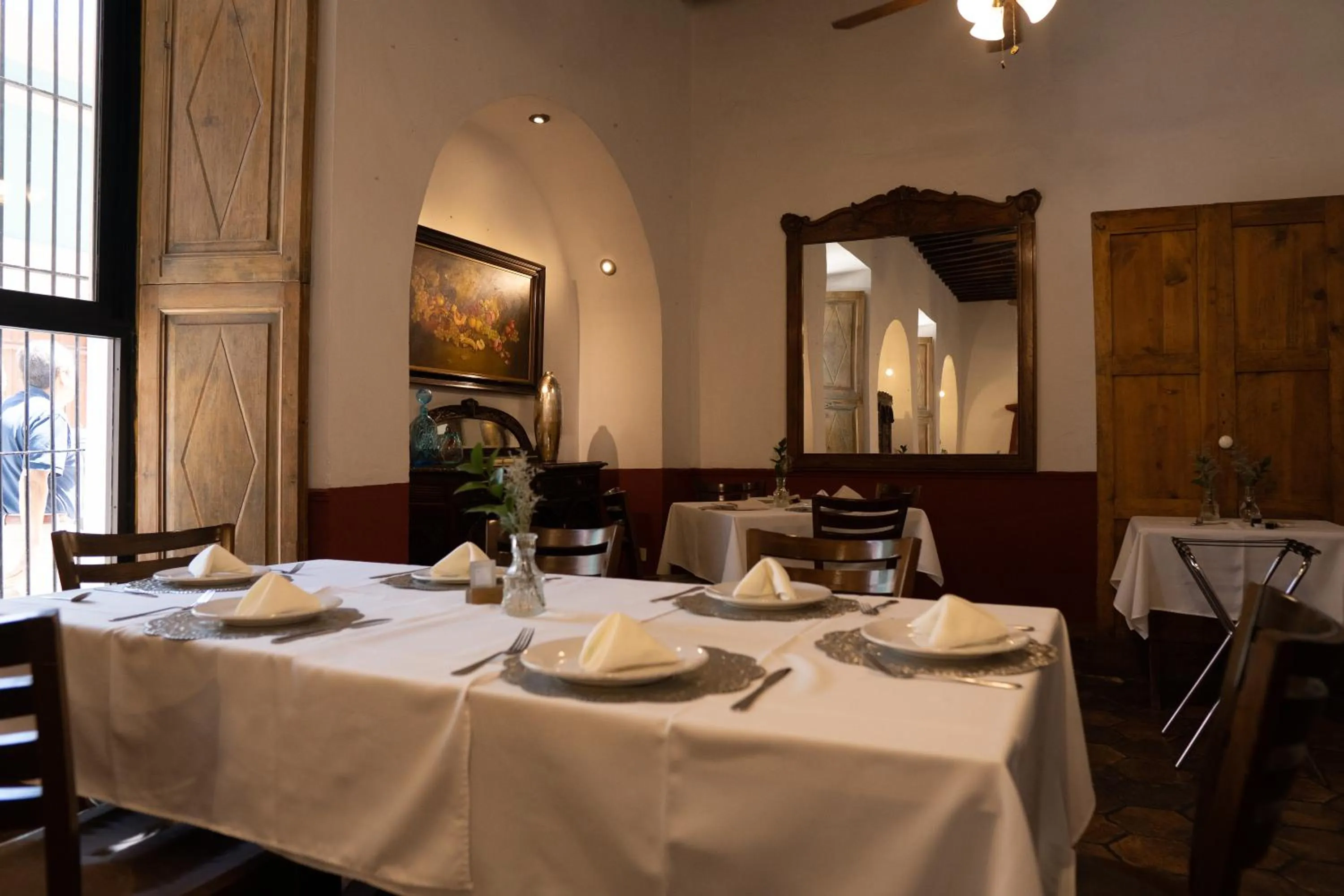 Restaurant/places to eat in Hotel El Farol