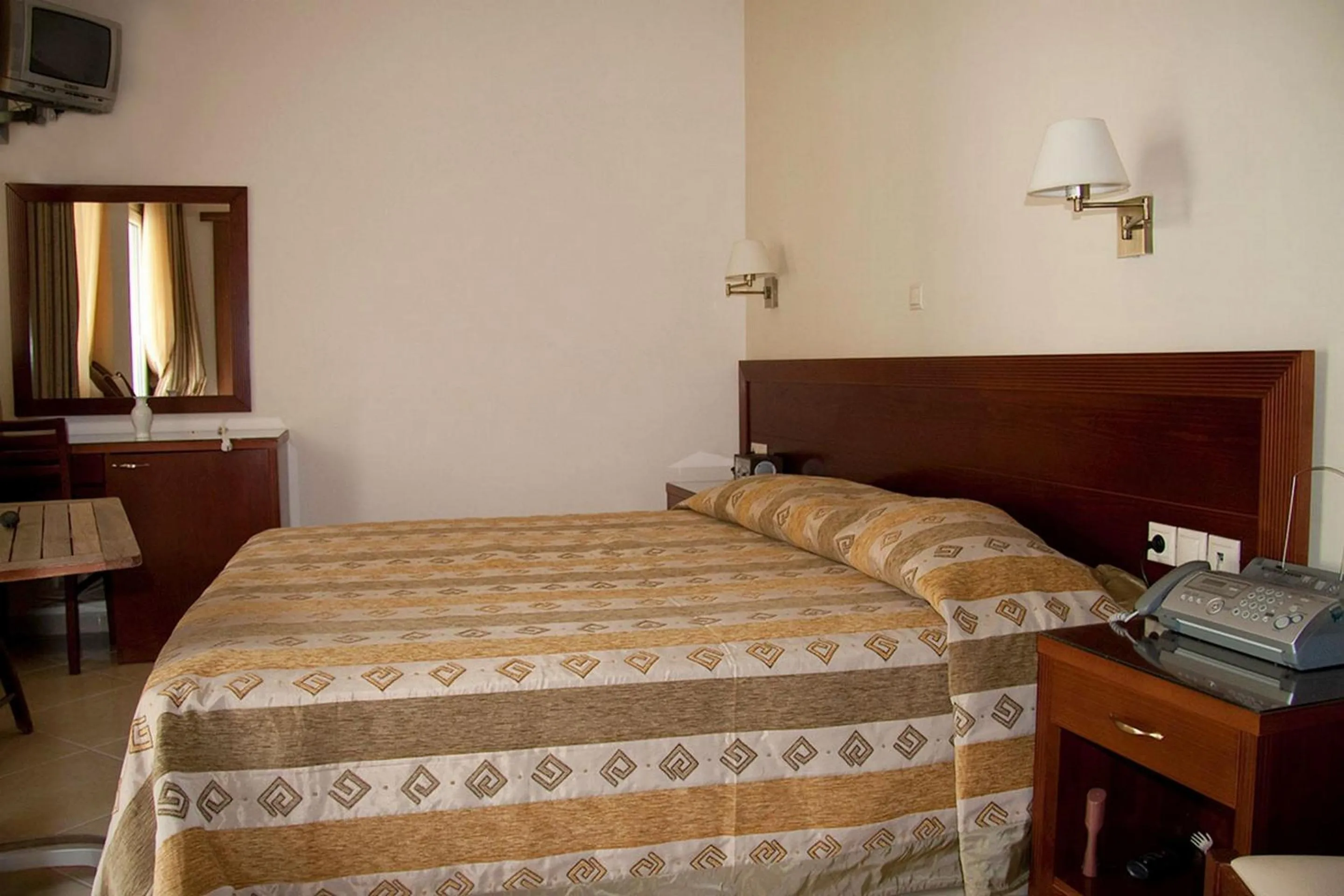 Bedroom, Bed in Nefeli Hotel