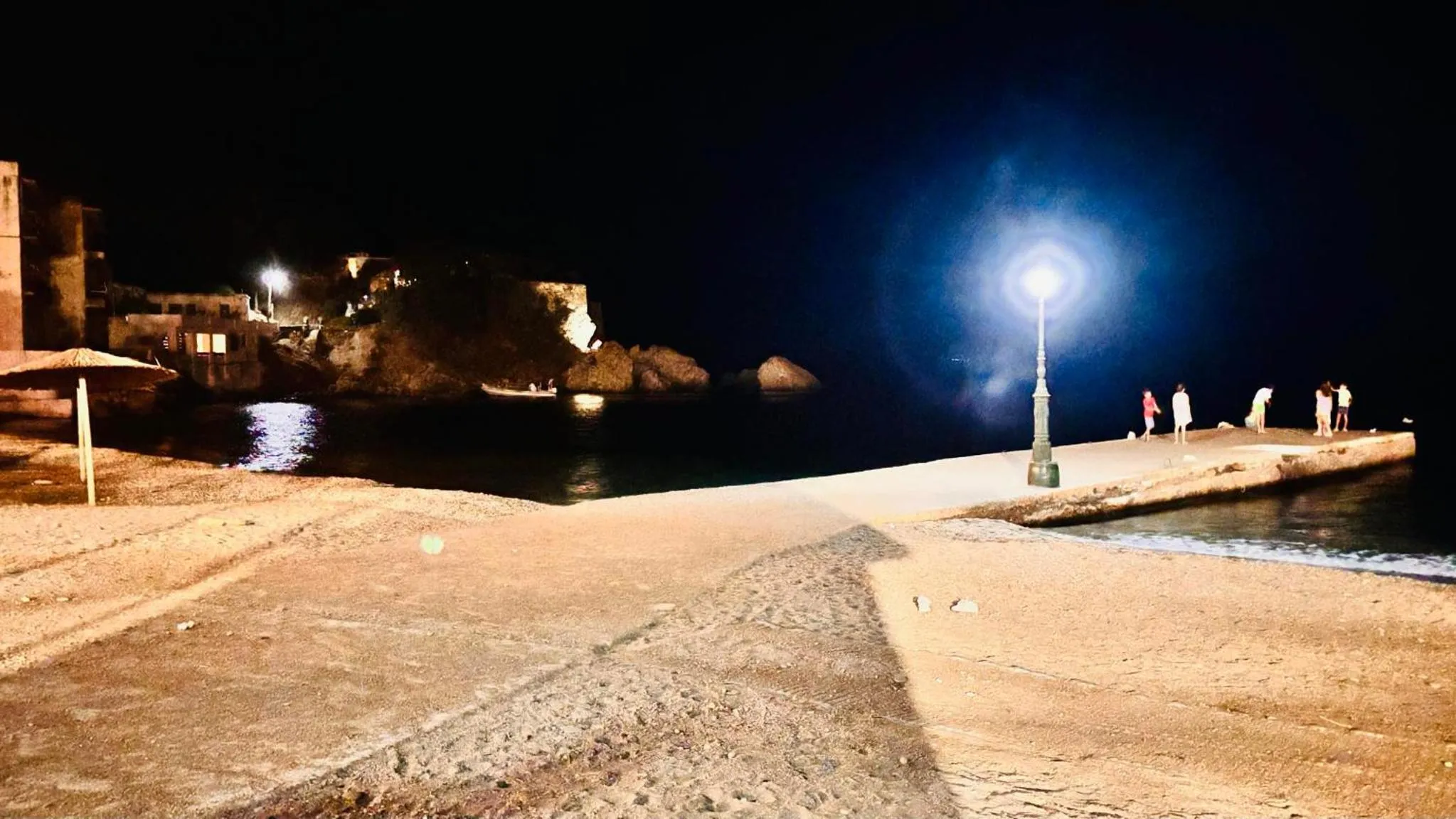 Night in Nefeli Hotel