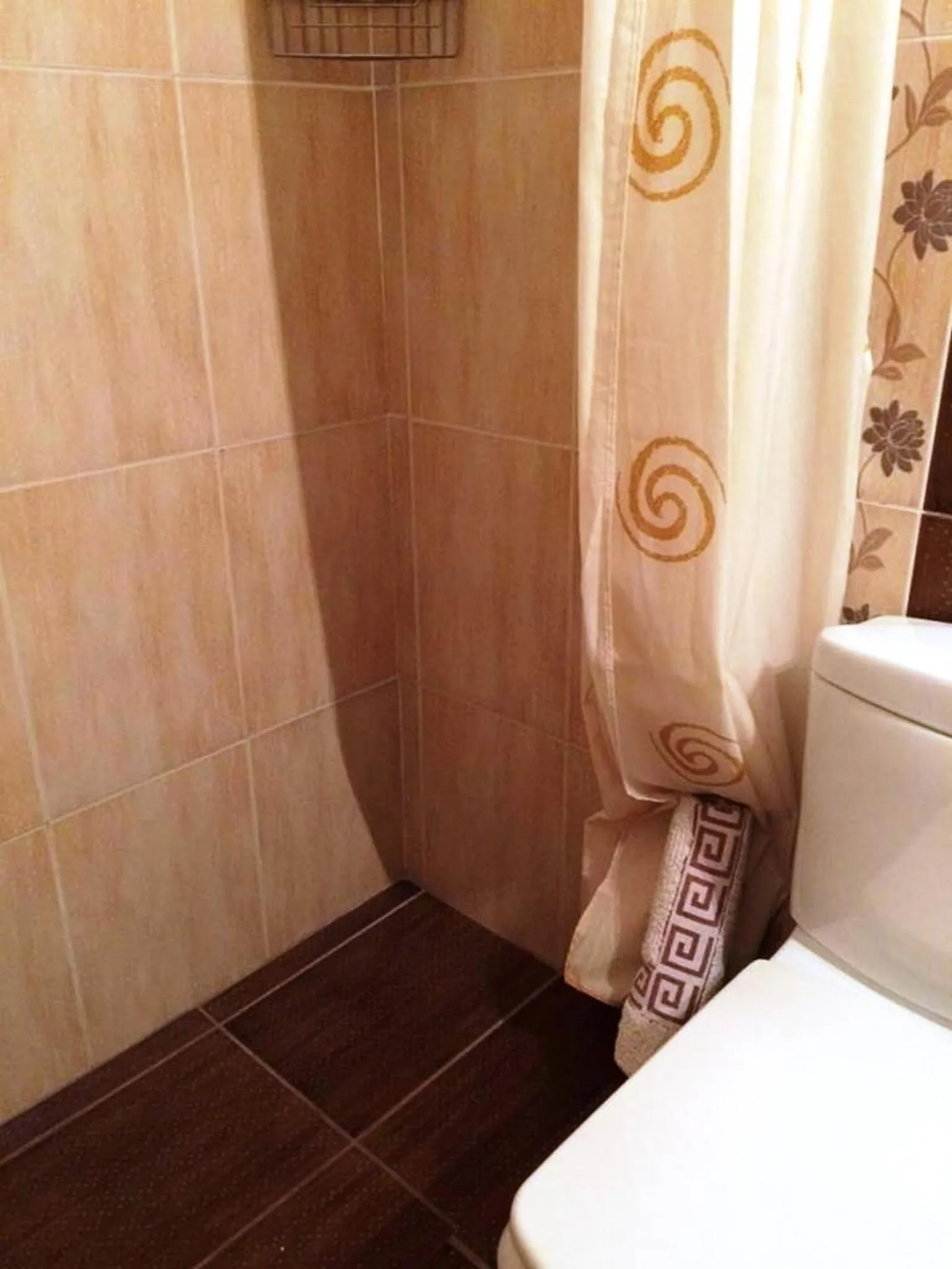 Bathroom, Bed in Nefeli Hotel