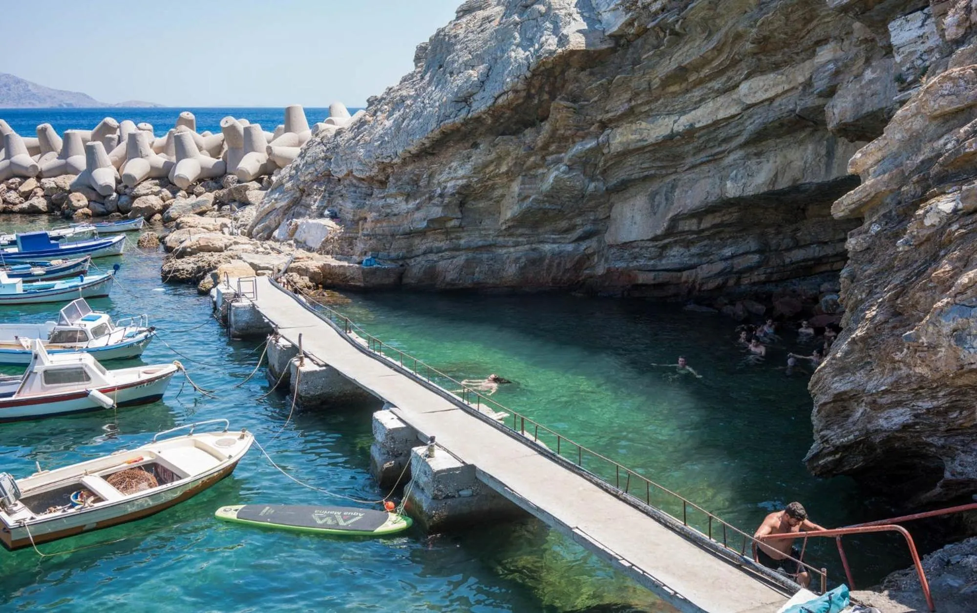 Open Air Bath in Nefeli Hotel