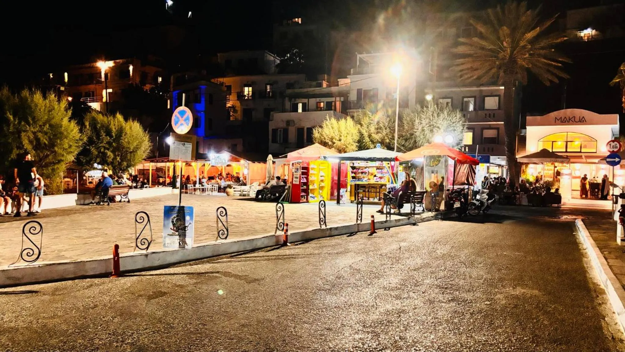 Night in Nefeli Hotel