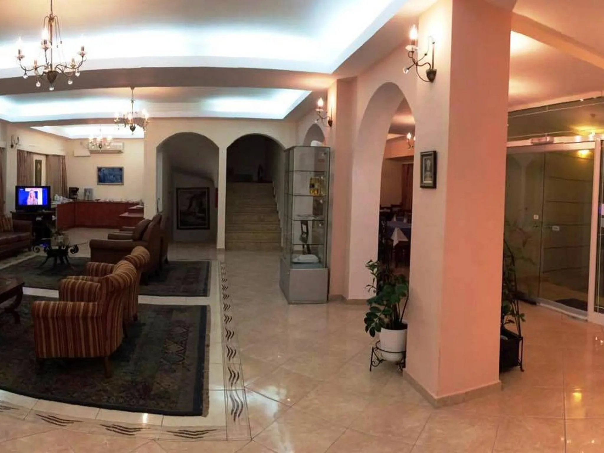 Communal lounge/ TV room in Nefeli Hotel