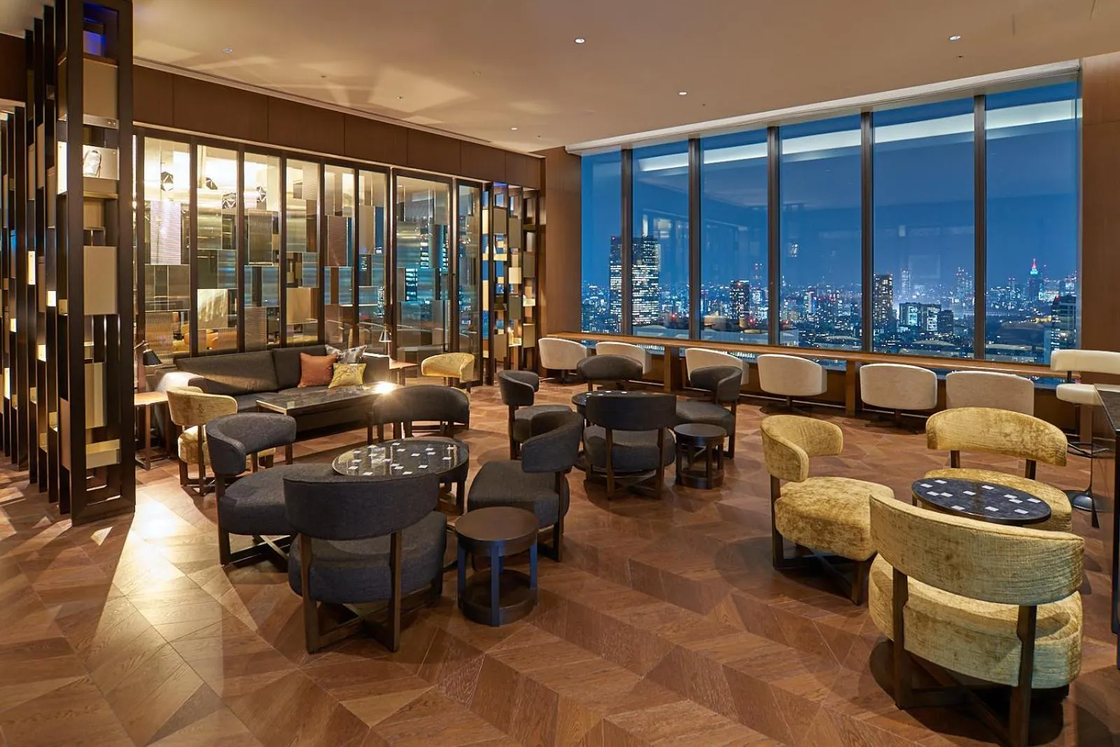 Lounge or bar in The Okura Heritage Tokyo