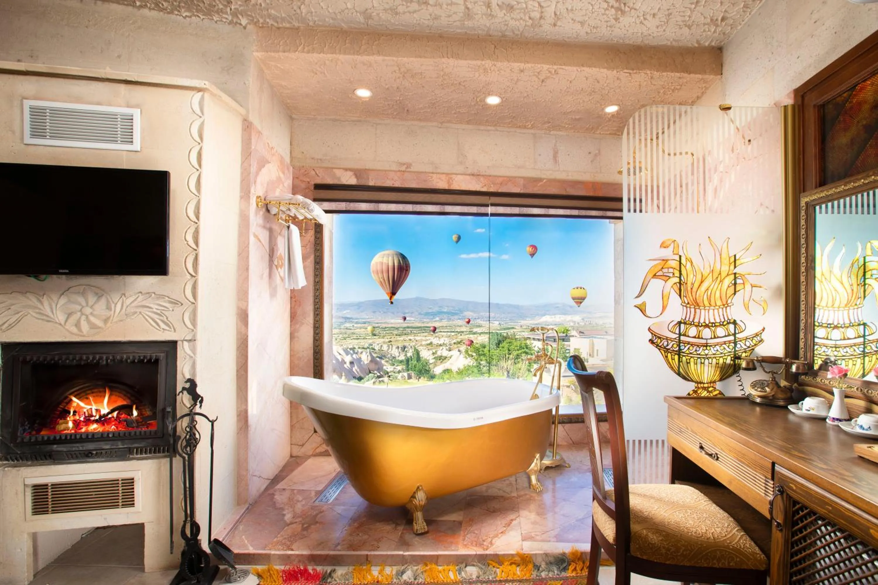 Shower in Cappadocia Fairy Chimneys Selfie Cave Hotels - Special Class