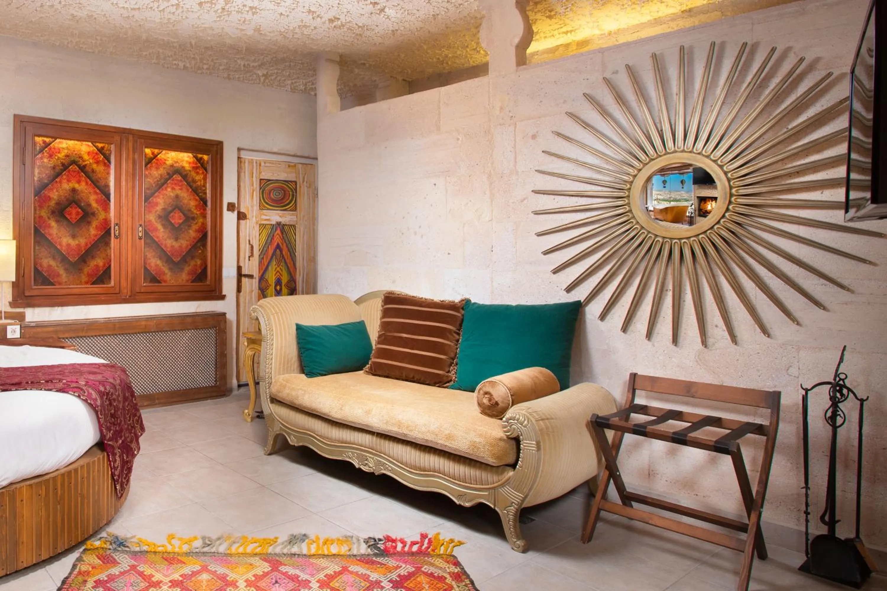 Bed in Cappadocia Fairy Chimneys Selfie Cave Hotels - Special Class
