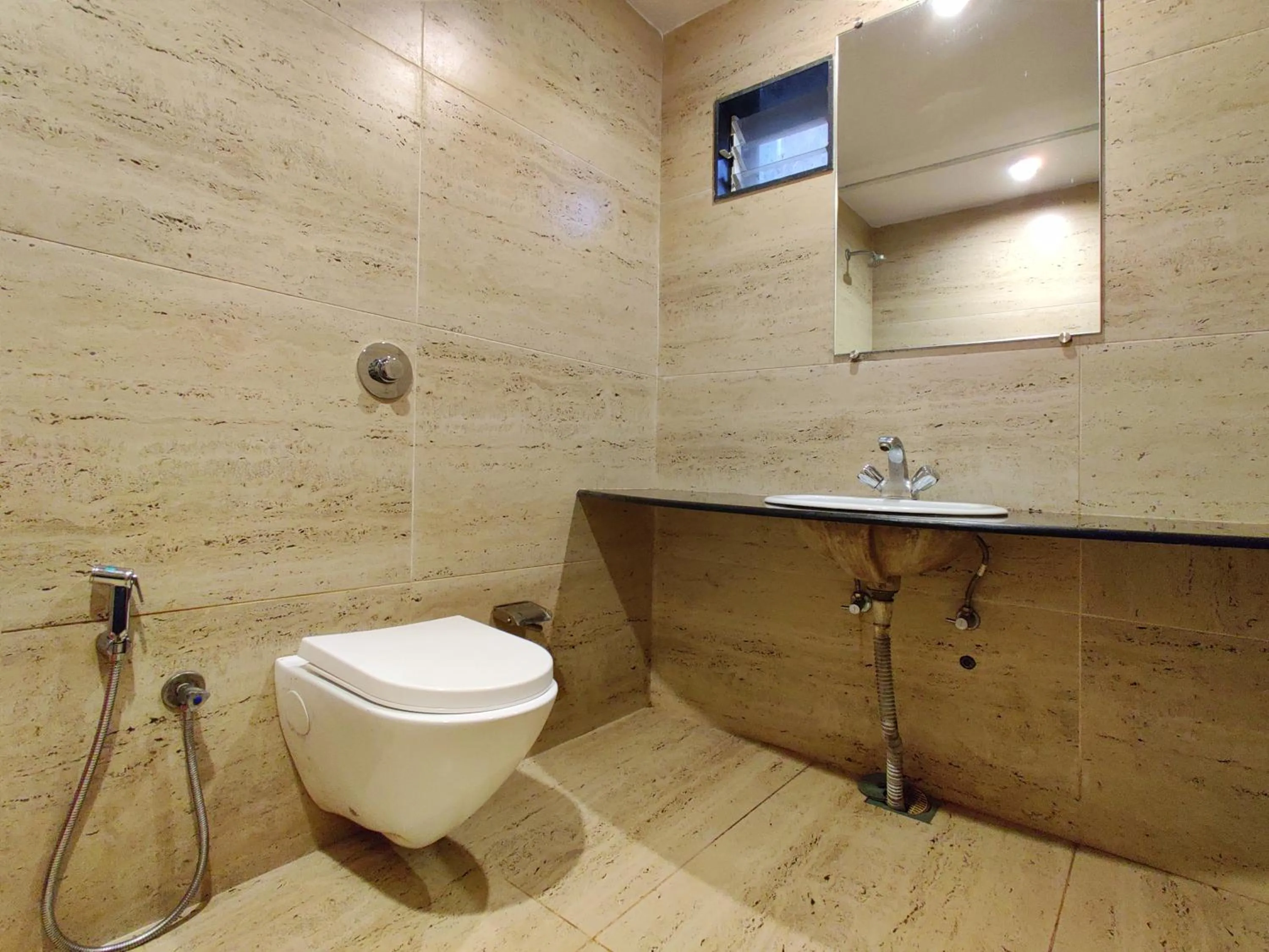 Bathroom in Hotel Pratap Heritage