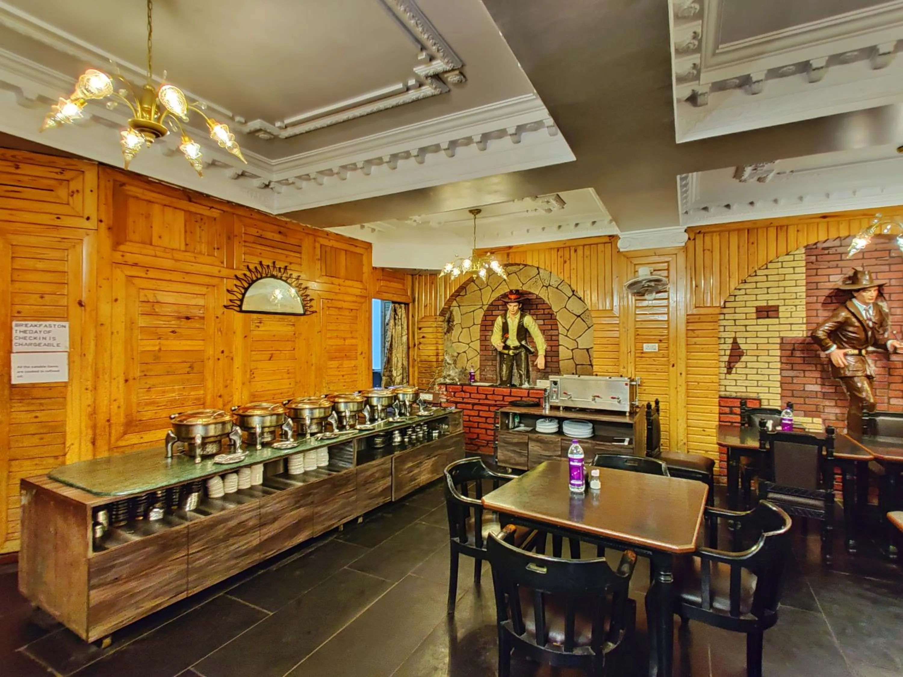 Dining area in Hotel Pratap Heritage