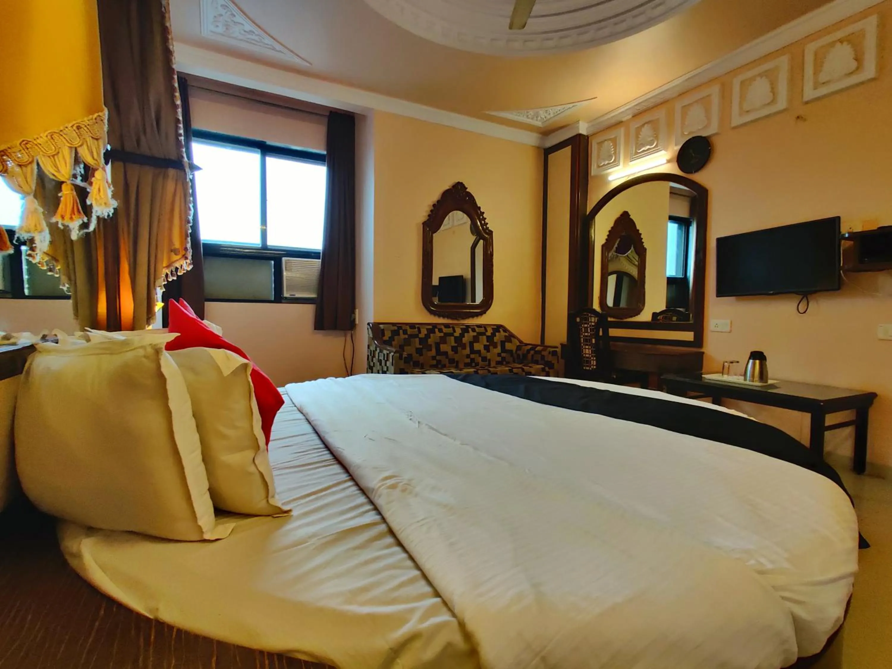 Bed in Hotel Pratap Heritage