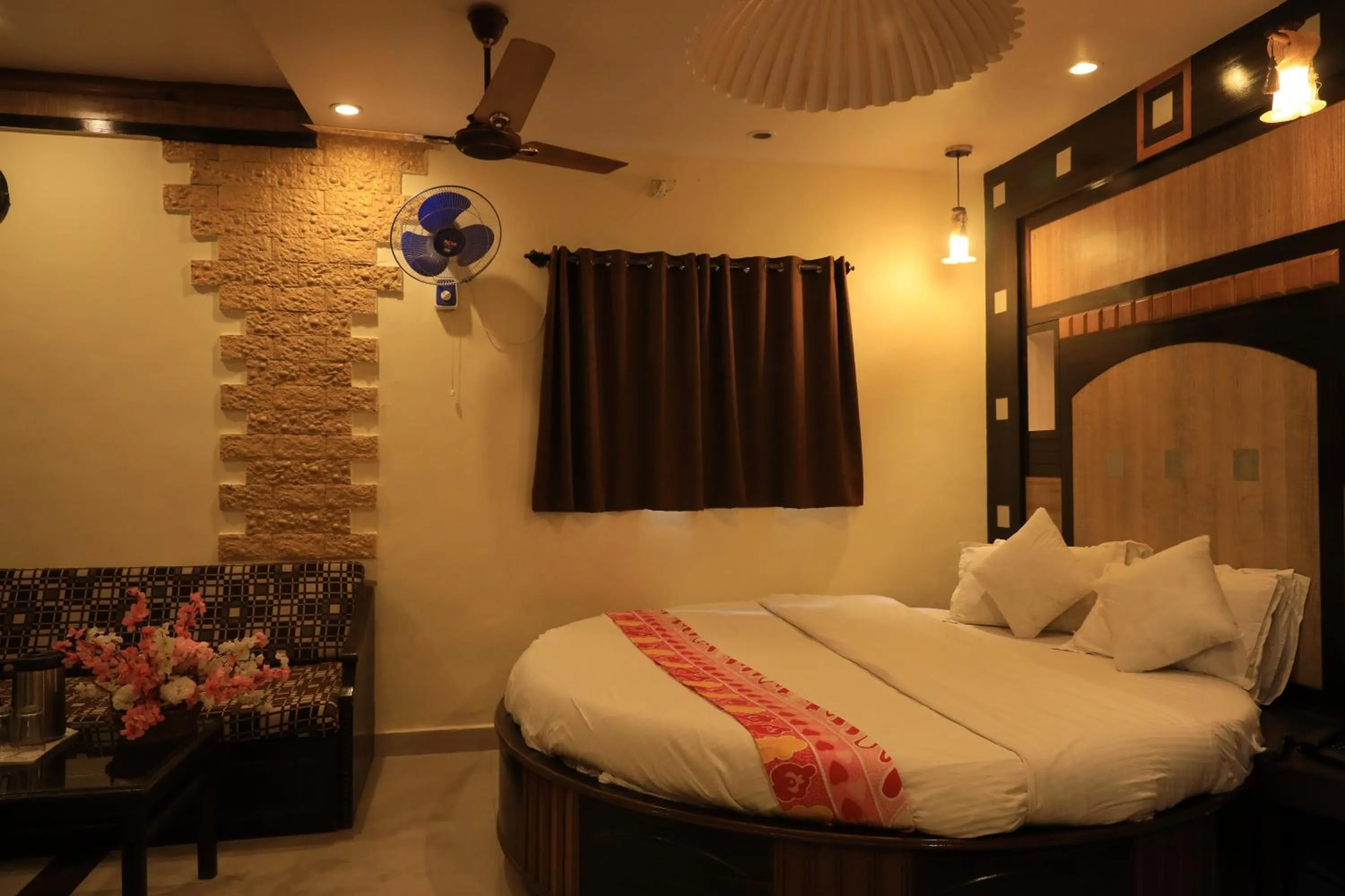 Photo of the whole room, Bed in Hotel Pratap Heritage