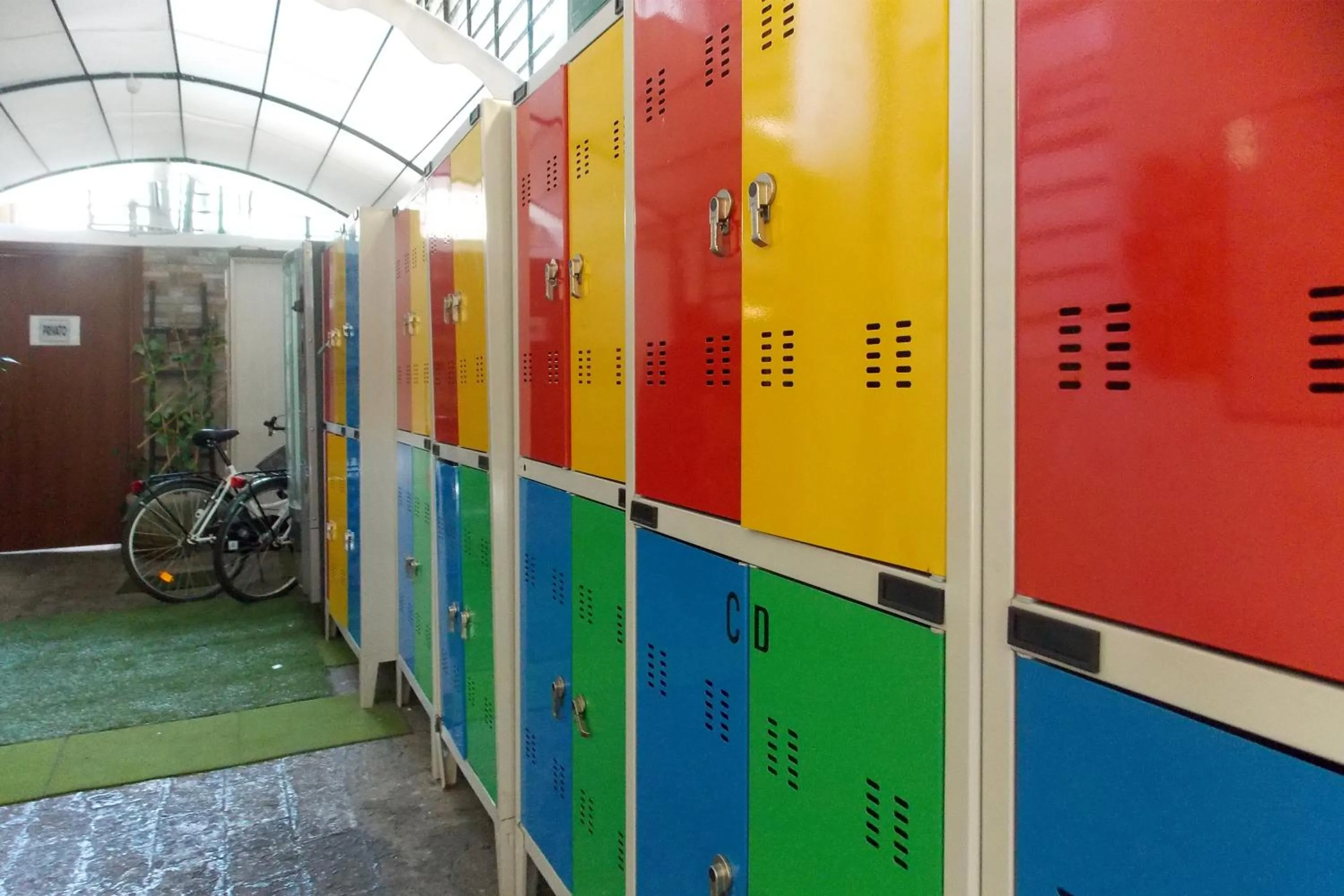 Hostel Colours