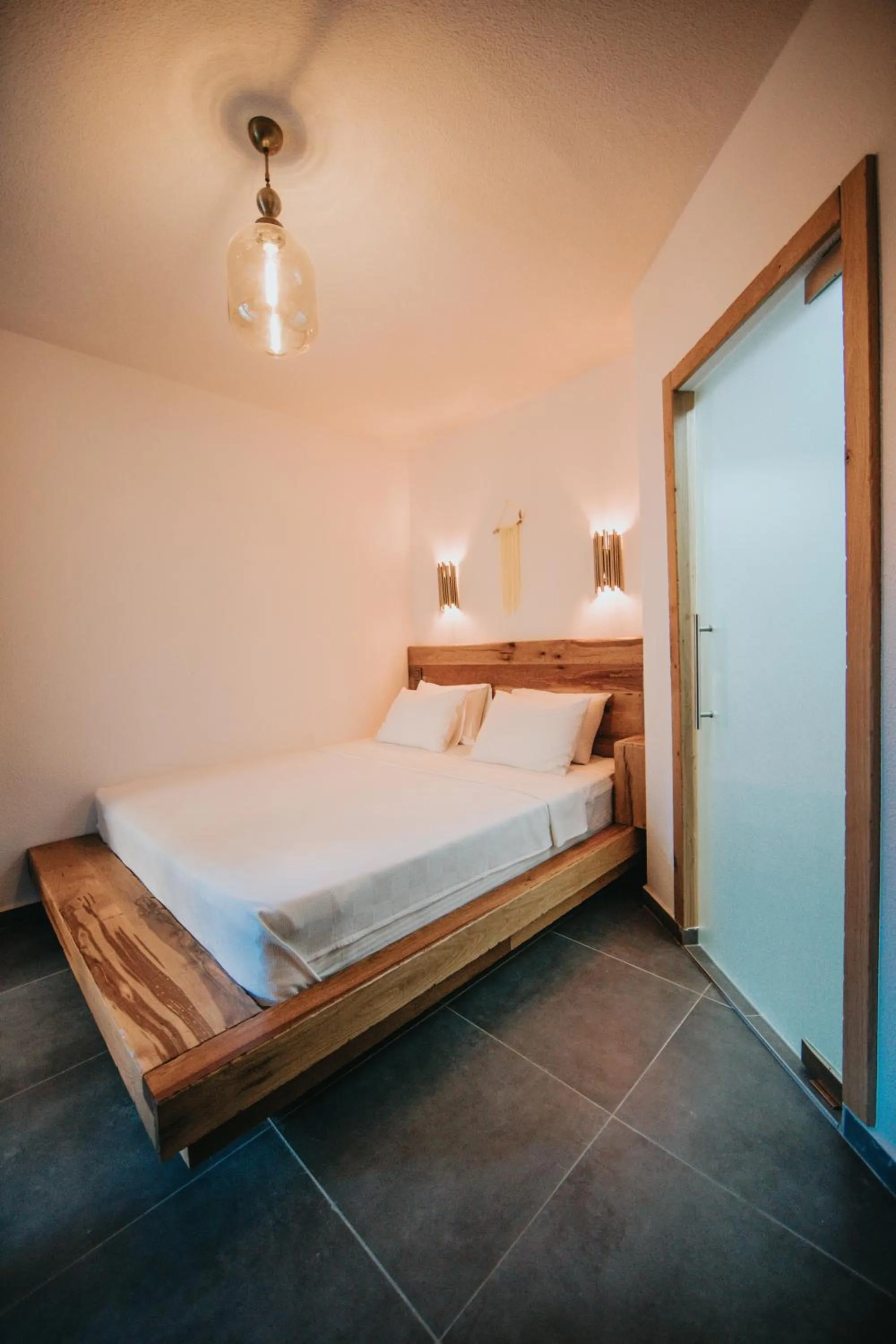 Shower, Bed in Büyükada Loc'ada