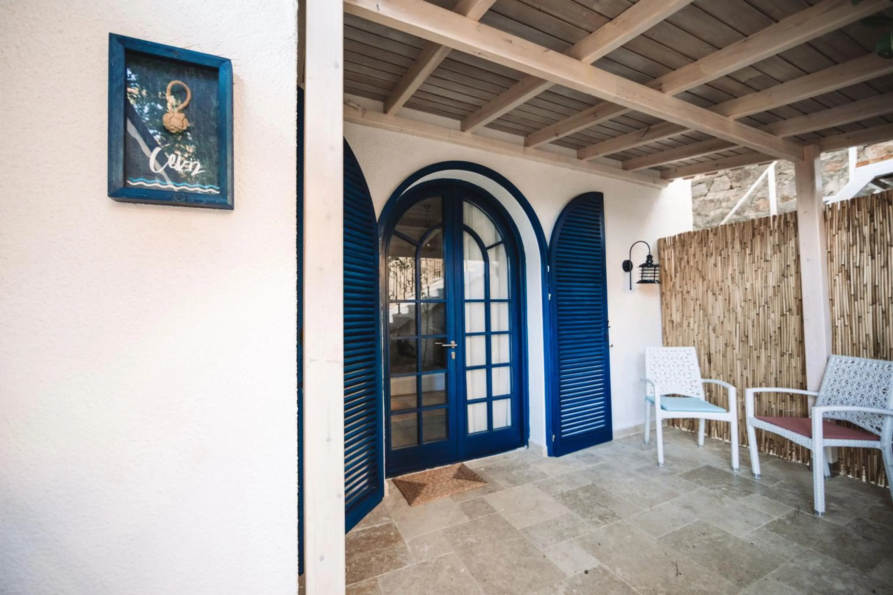 Property building in Büyükada Loc'ada