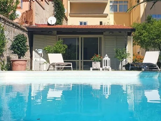Swimming pool in Casa Castagna