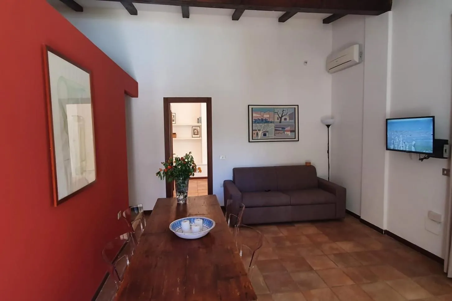 Seating area in Casa Castagna