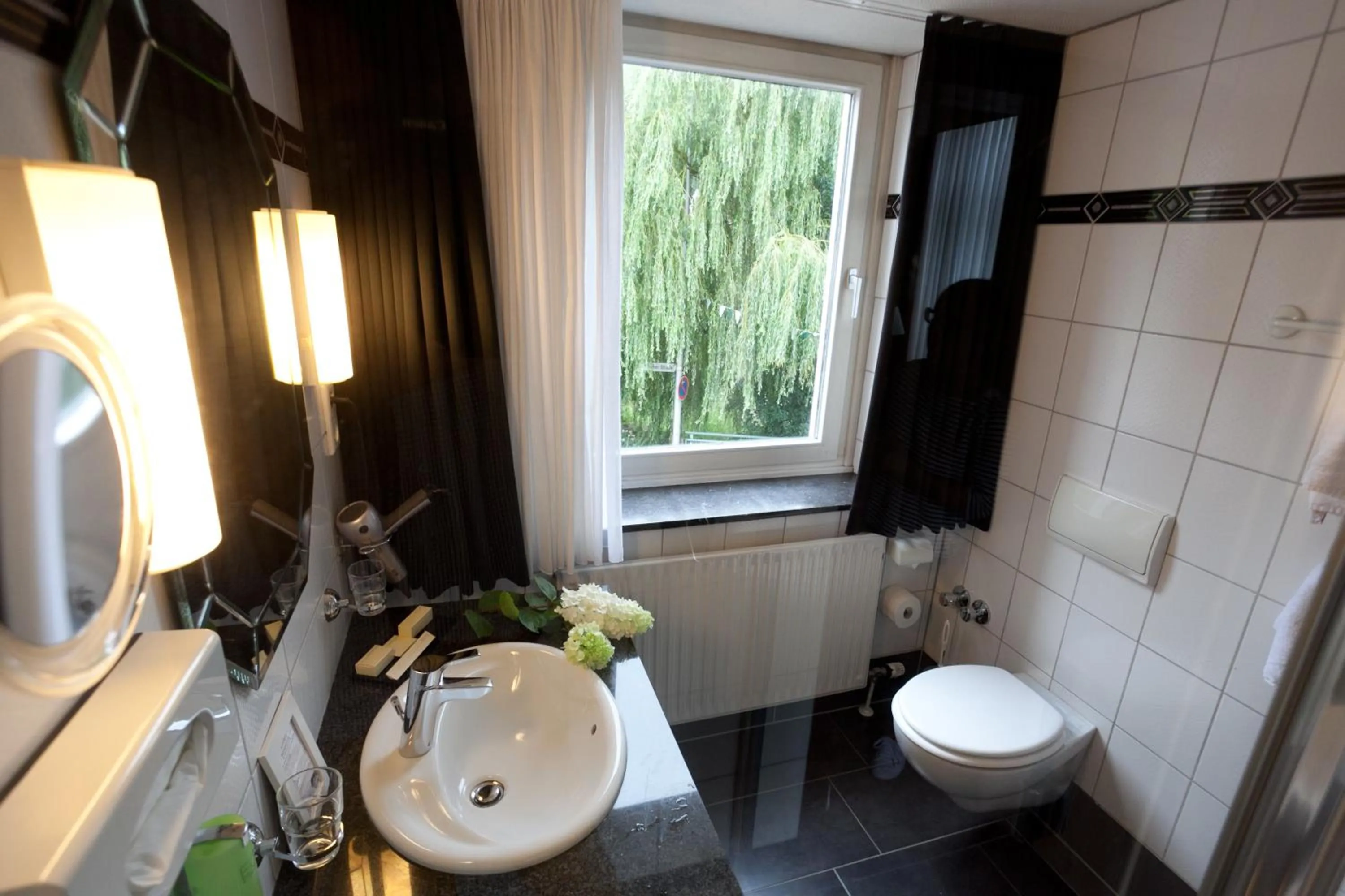 Bathroom in Hotel Schepers