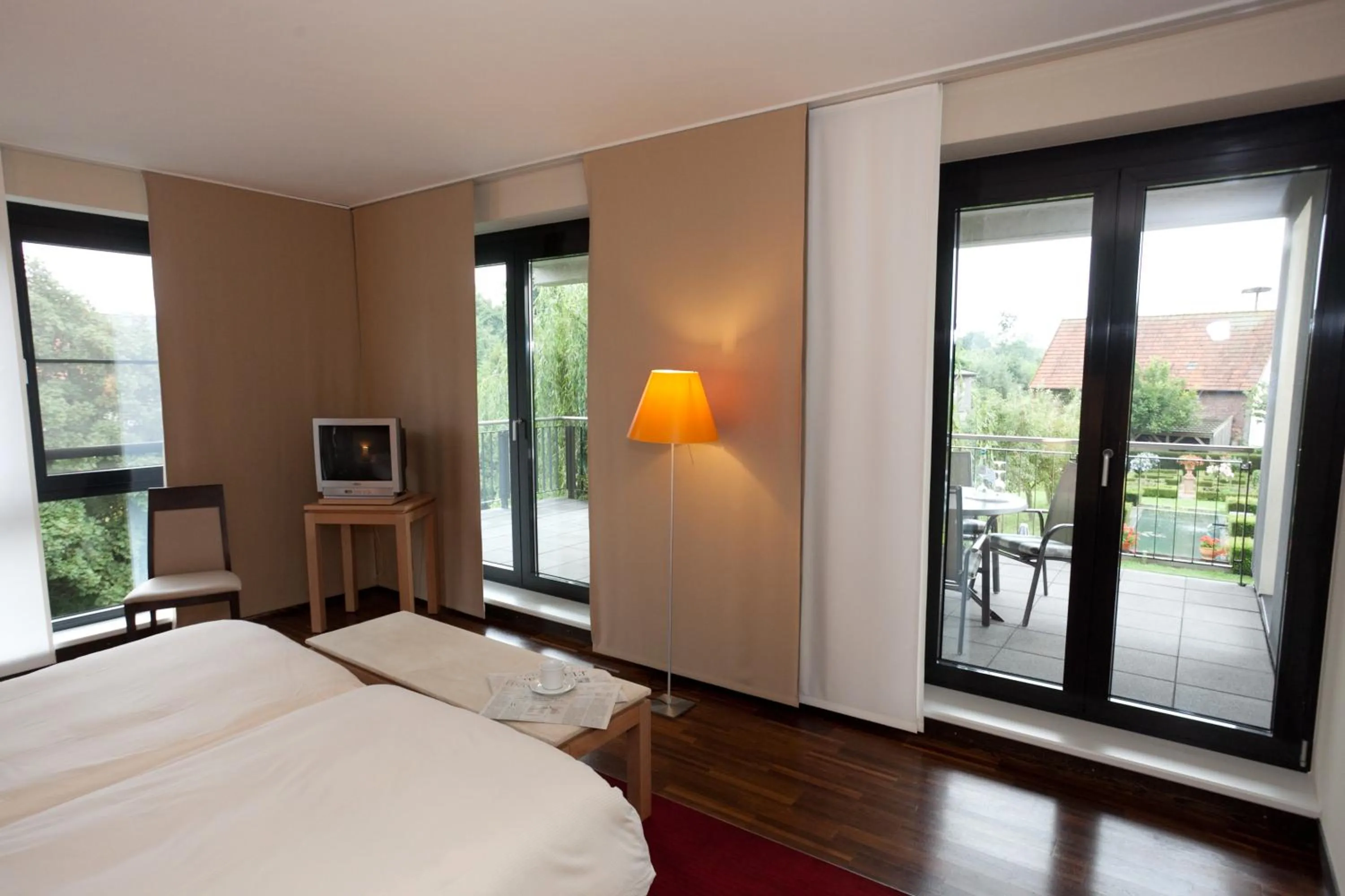 Balcony/Terrace, Bed in Hotel Schepers