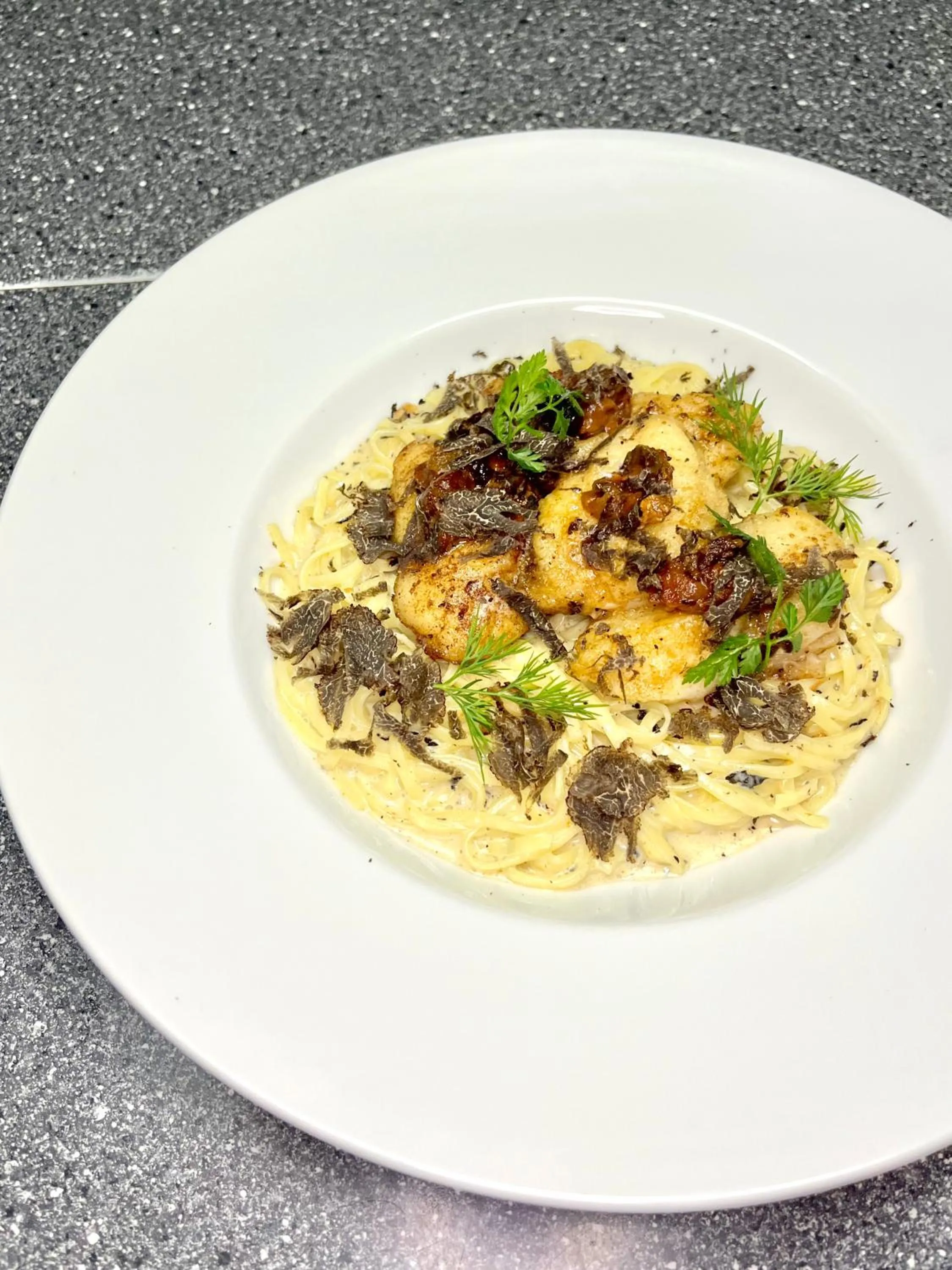 Restaurant/places to eat in Boutique Hotel Dorer