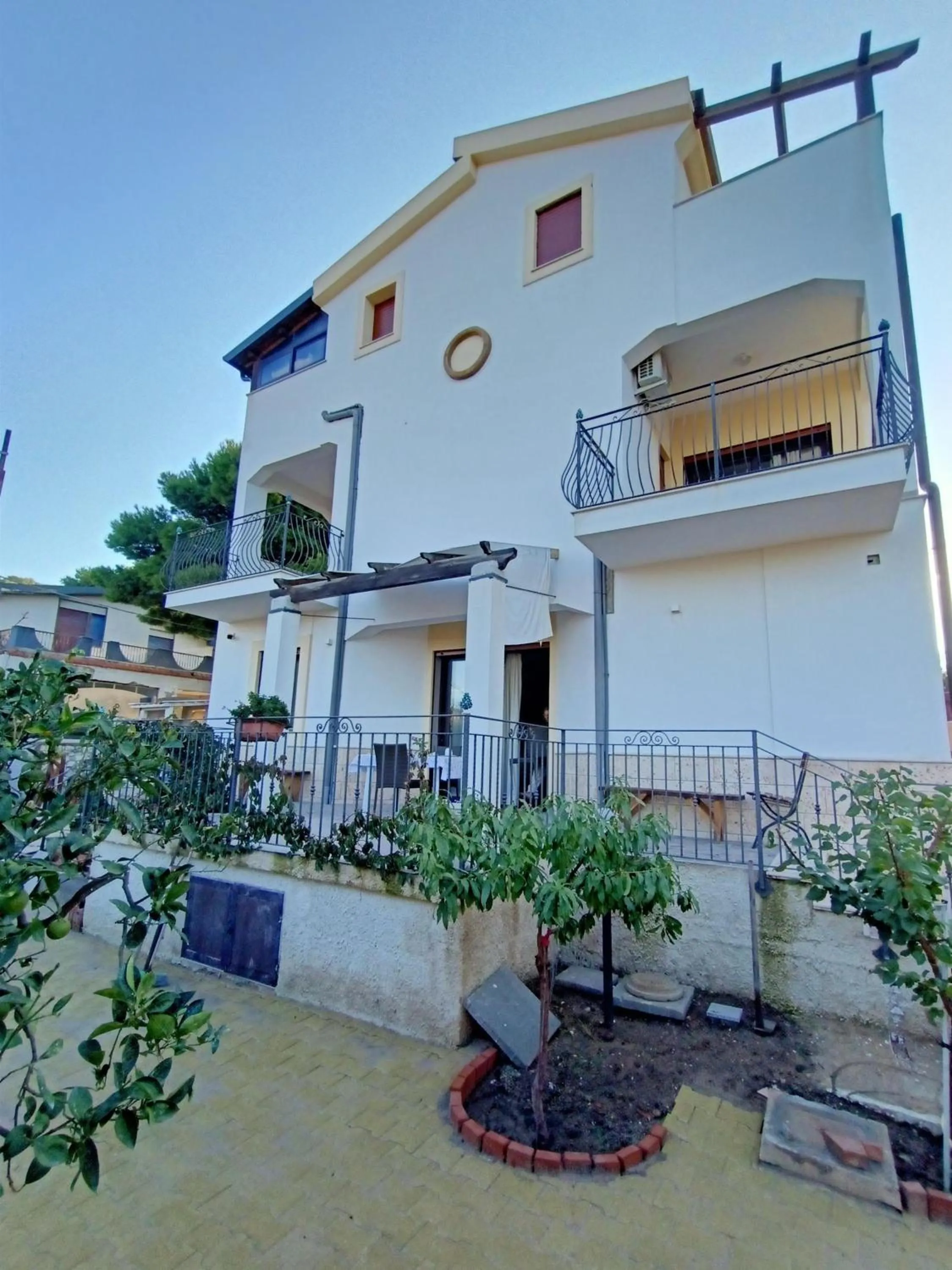 Property building in B&B Villa Sara Falconara