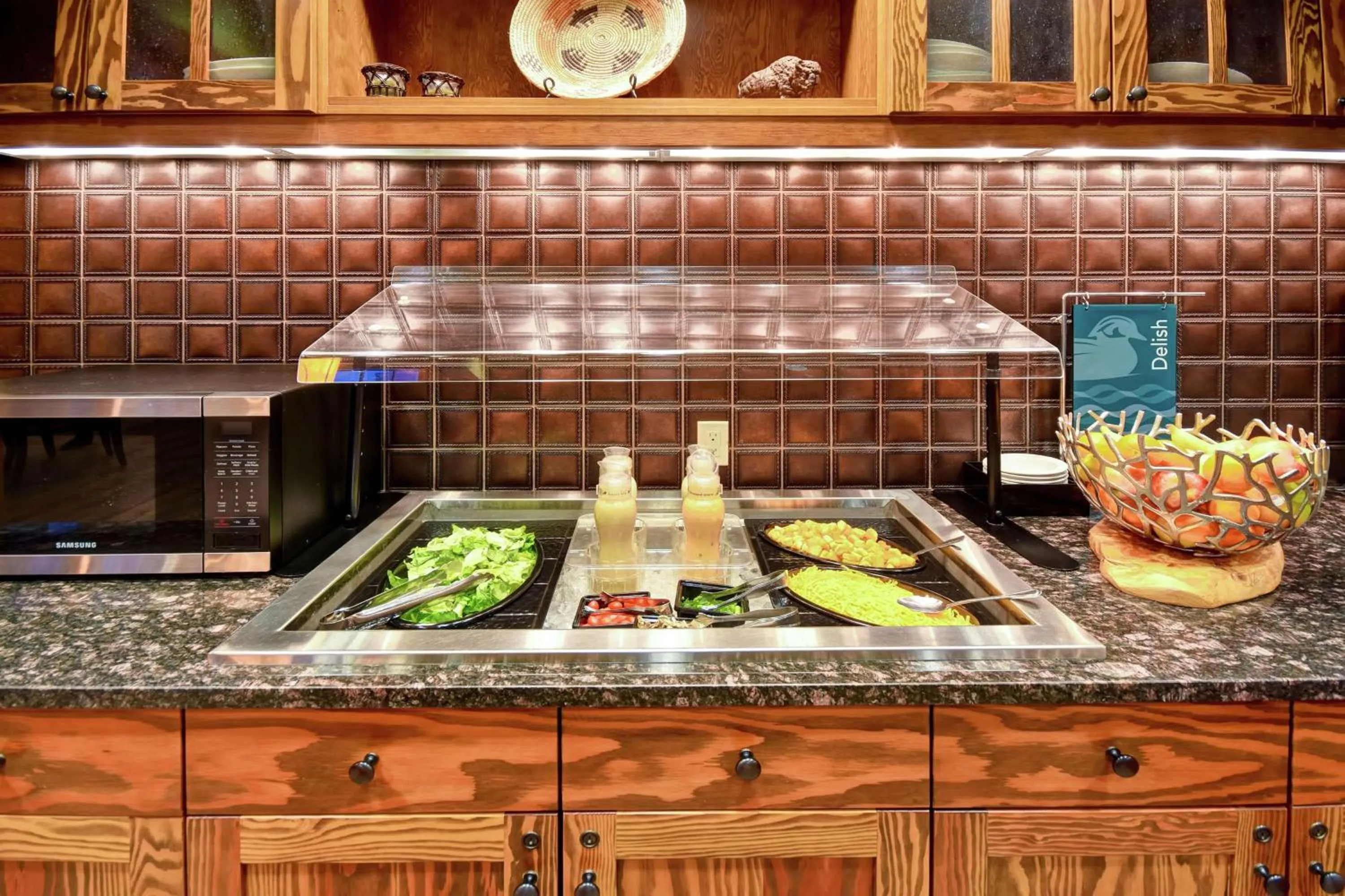 Dining area in Homewood Suites by Hilton Kalispell