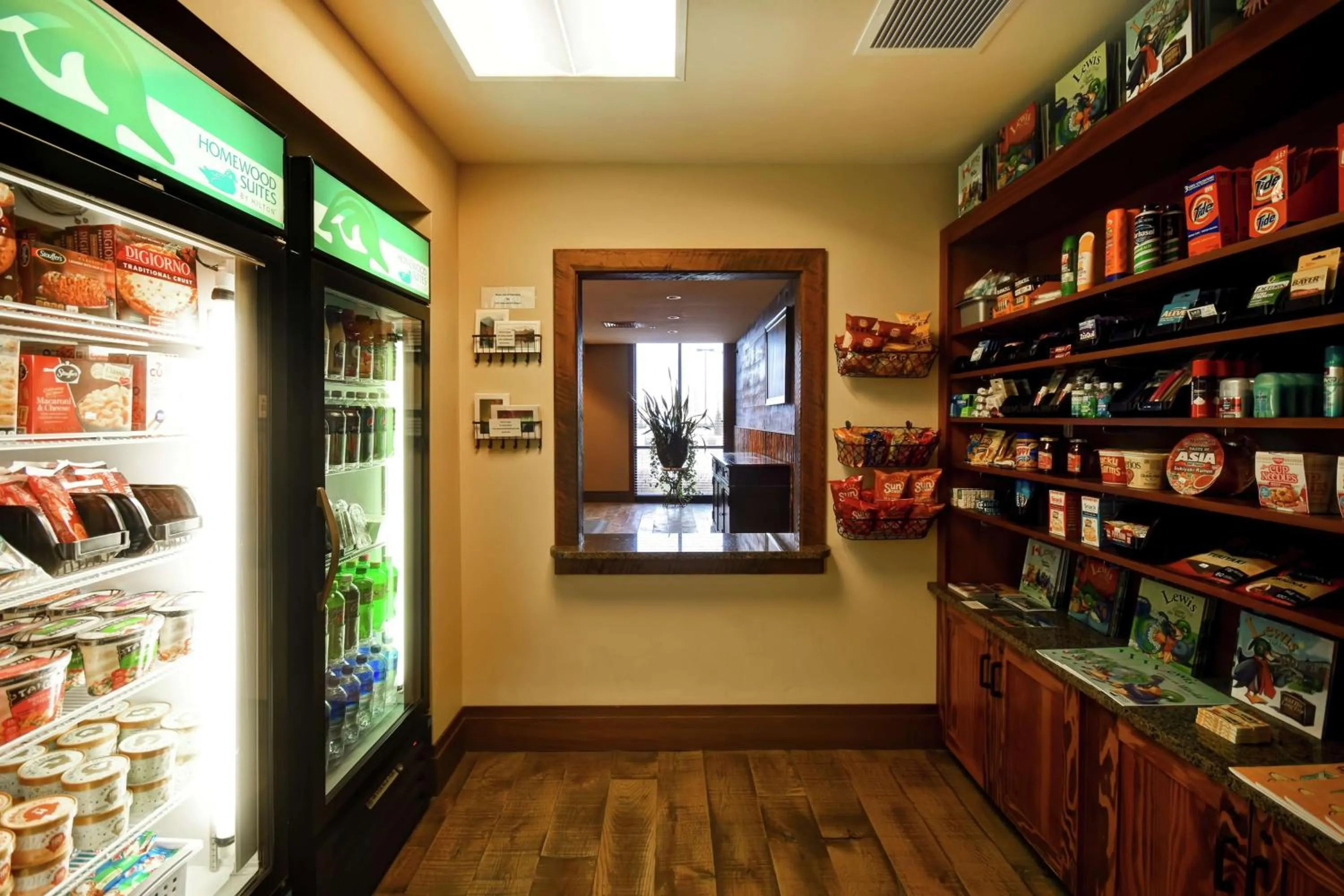 On-site shops in Homewood Suites by Hilton Kalispell