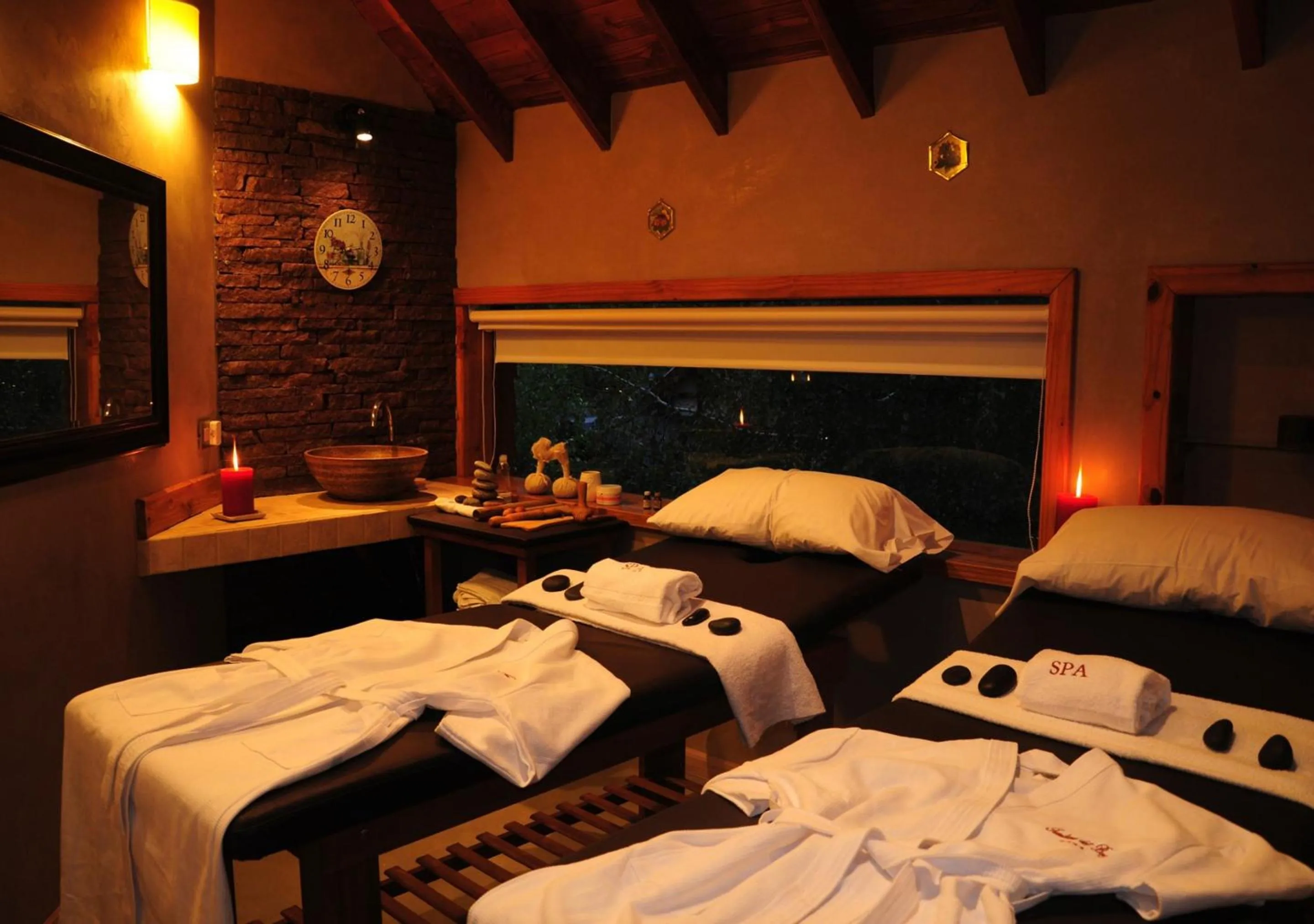 Massage in Guardianes Del Bayo