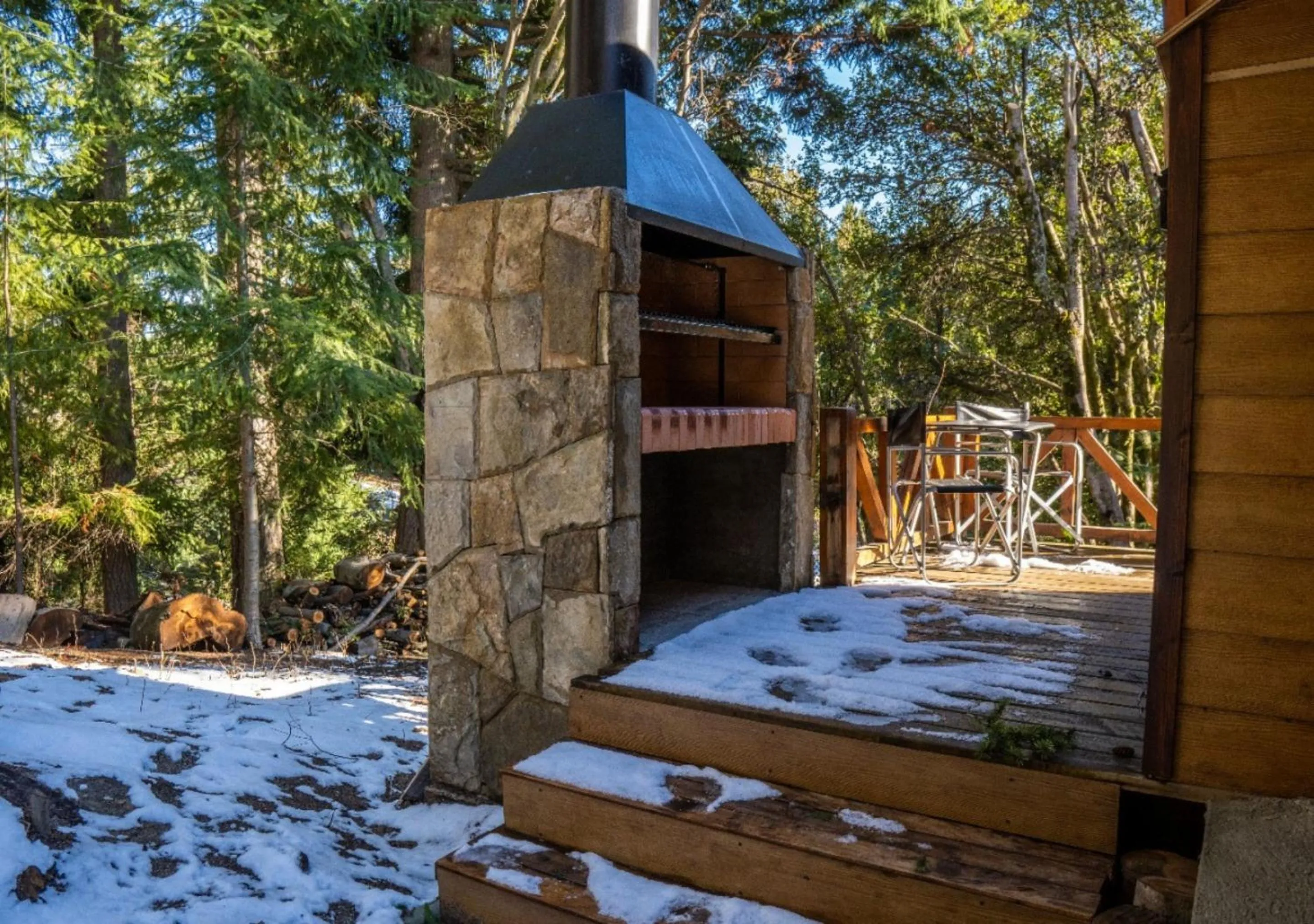 BBQ facilities in Guardianes Del Bayo