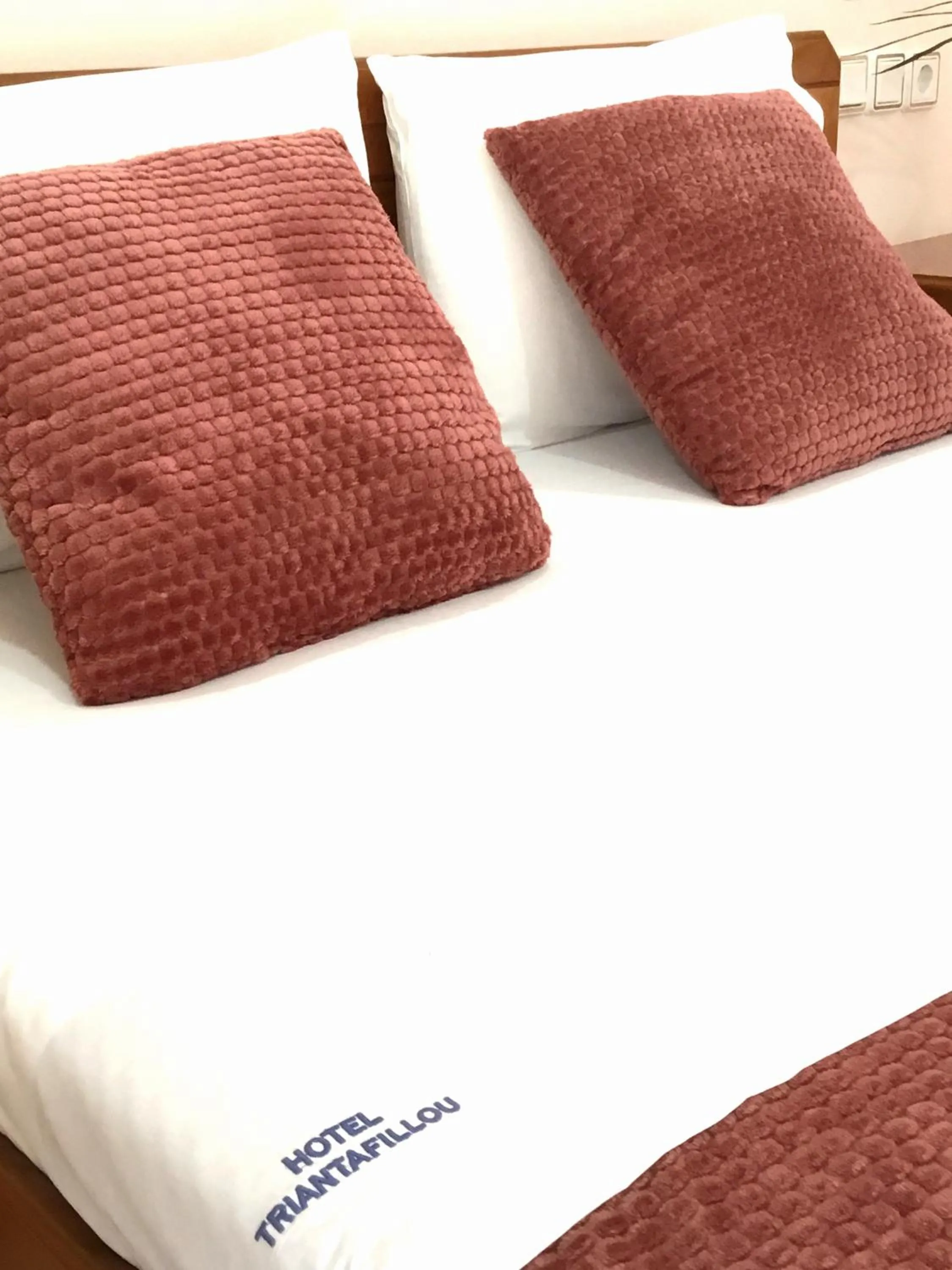 Bed in Hotel Triantafyllou