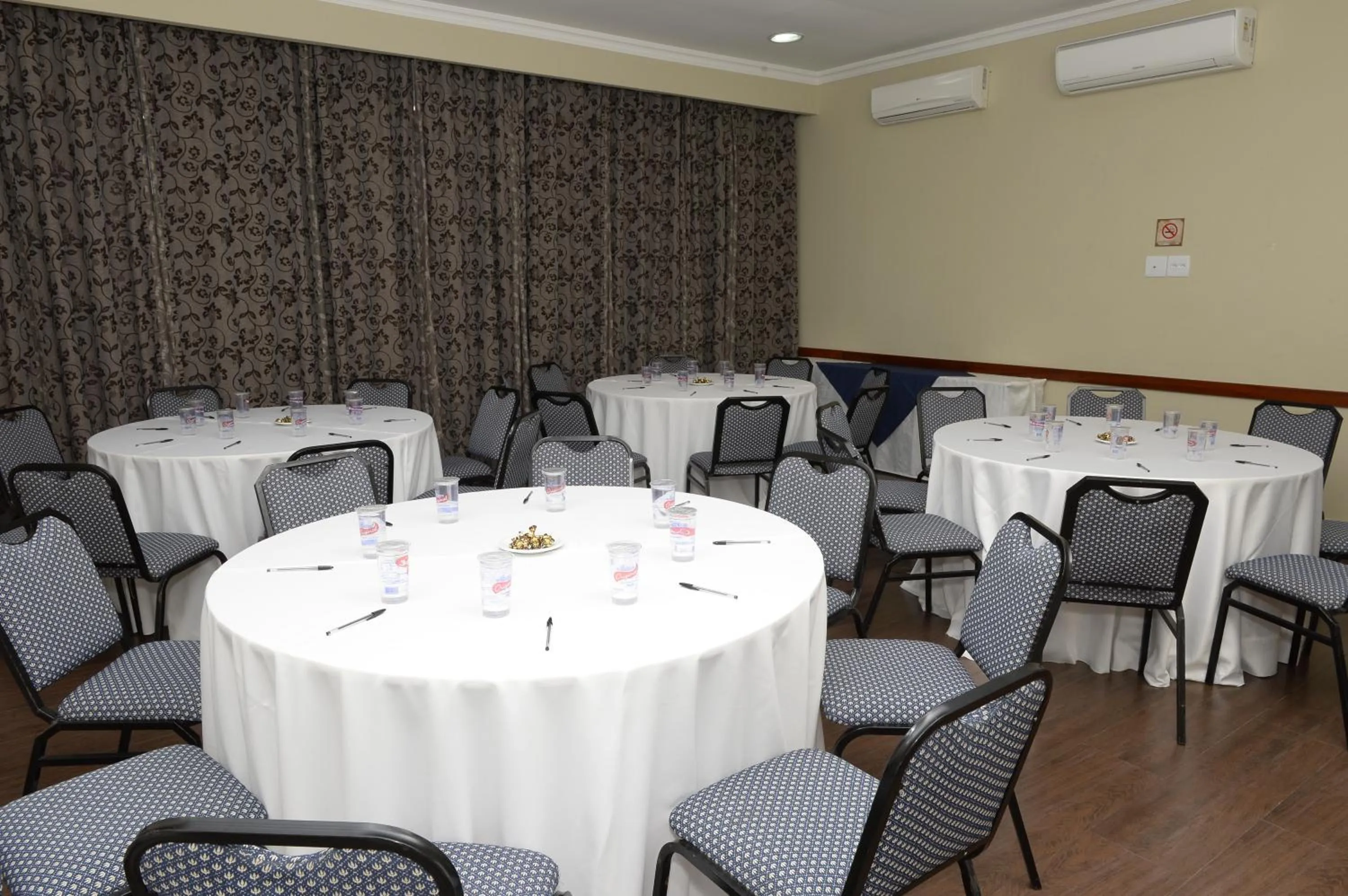 Activities in Hotel Colonial Plaza