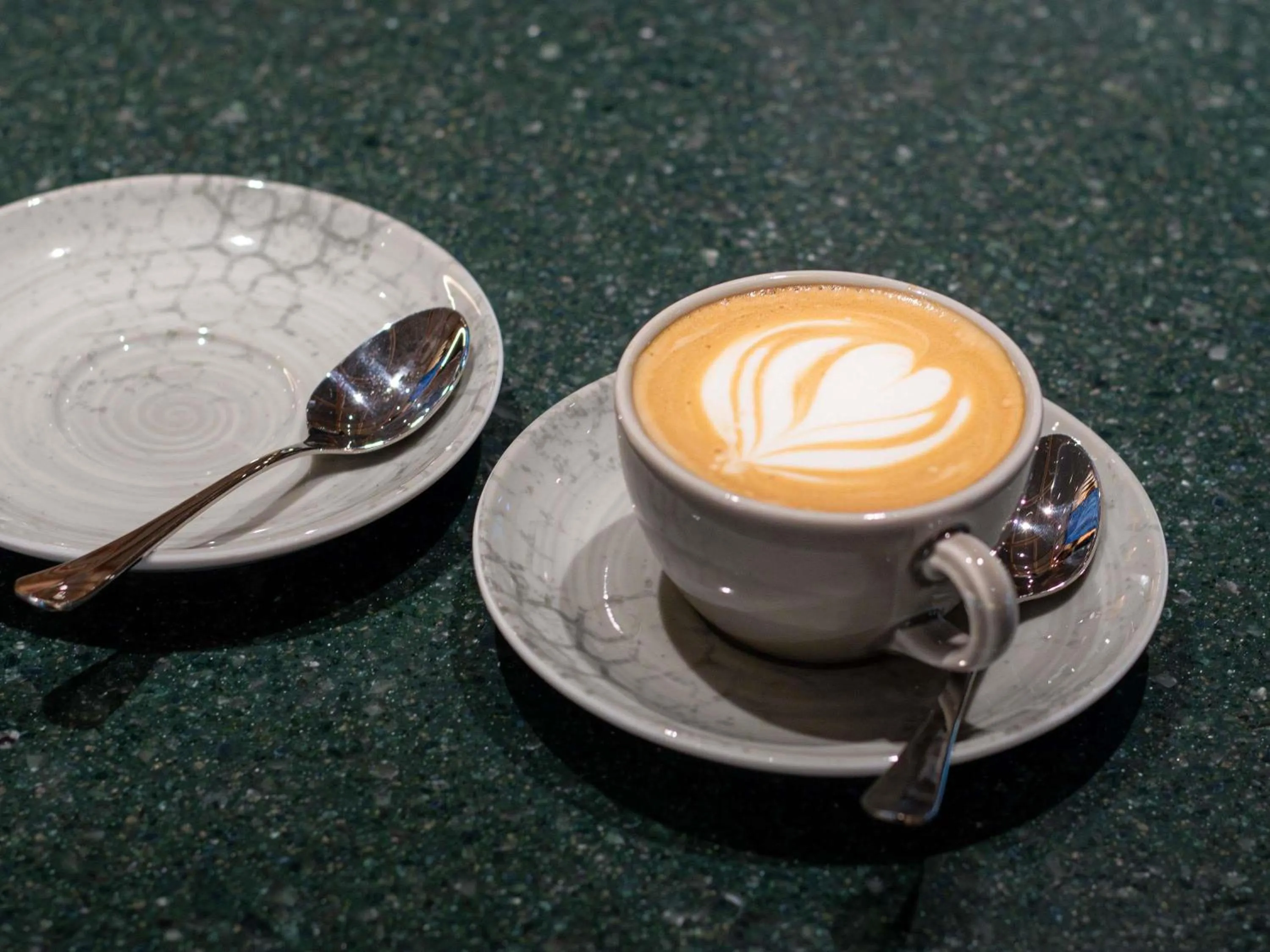 Lounge or bar in Novotel Zürich Airport Messe - newly renovated