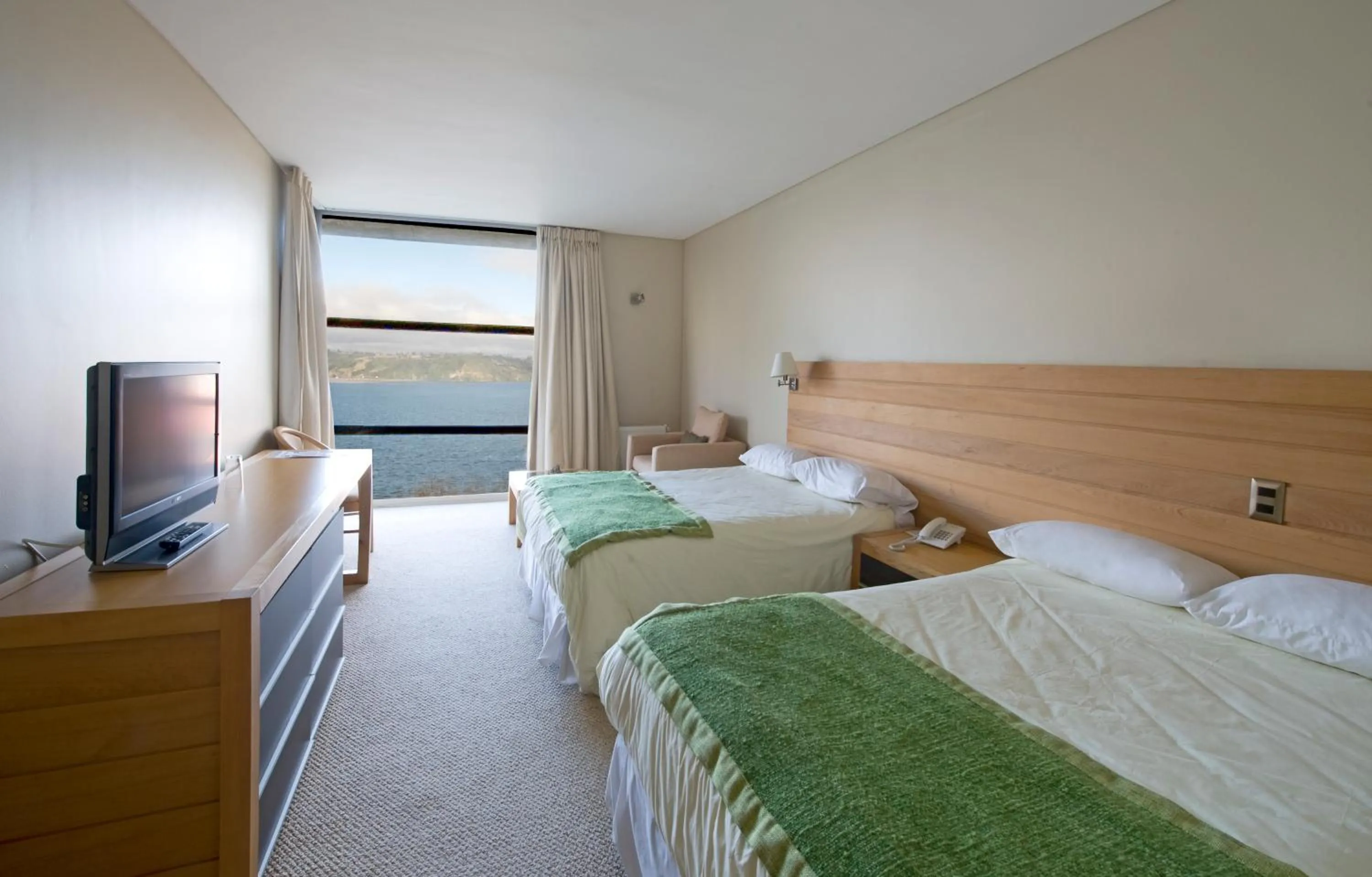 Photo of the whole room, Bed in Hotel de Castro