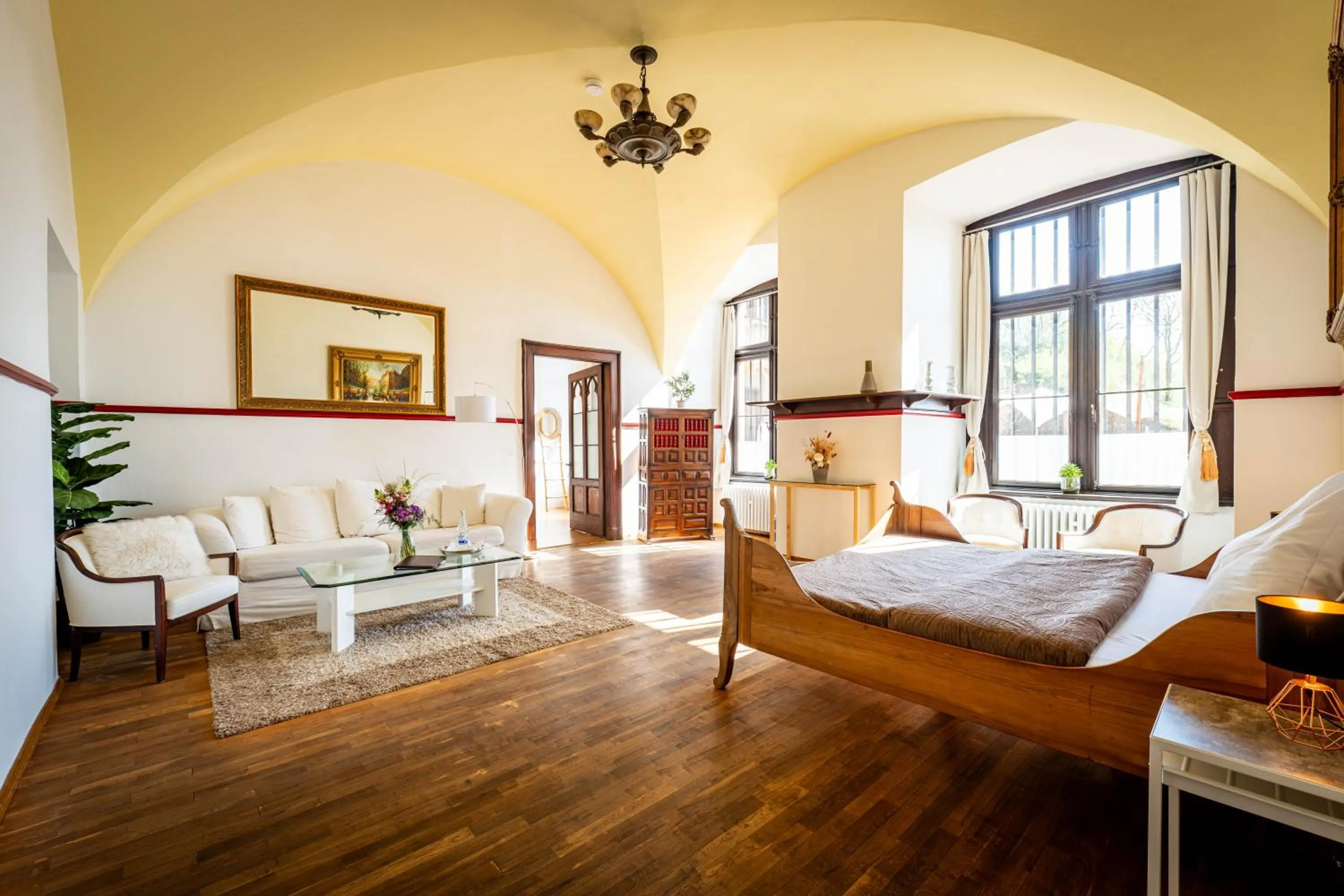 Bed in Schloss Arenfels