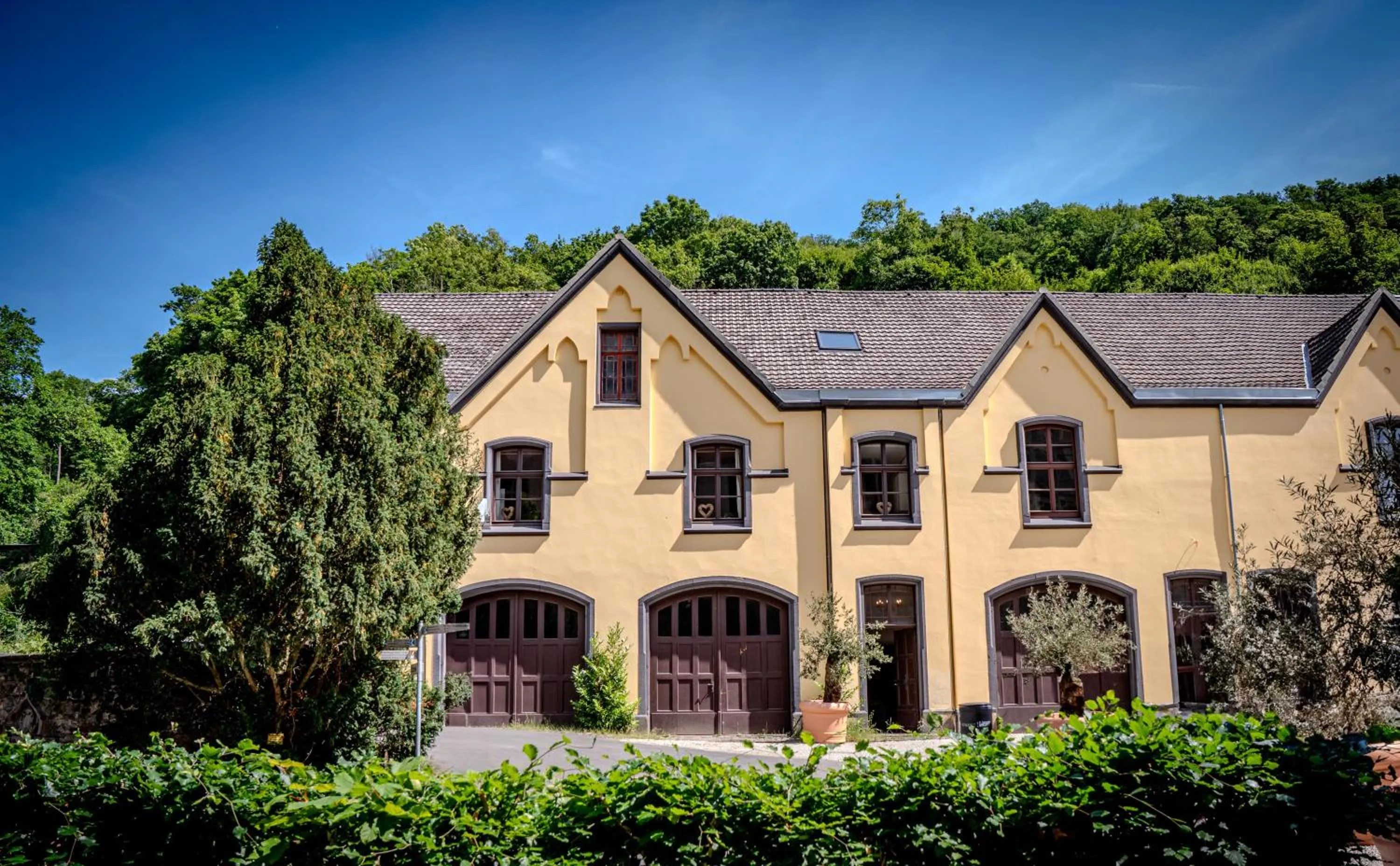 Property building in Schloss Arenfels