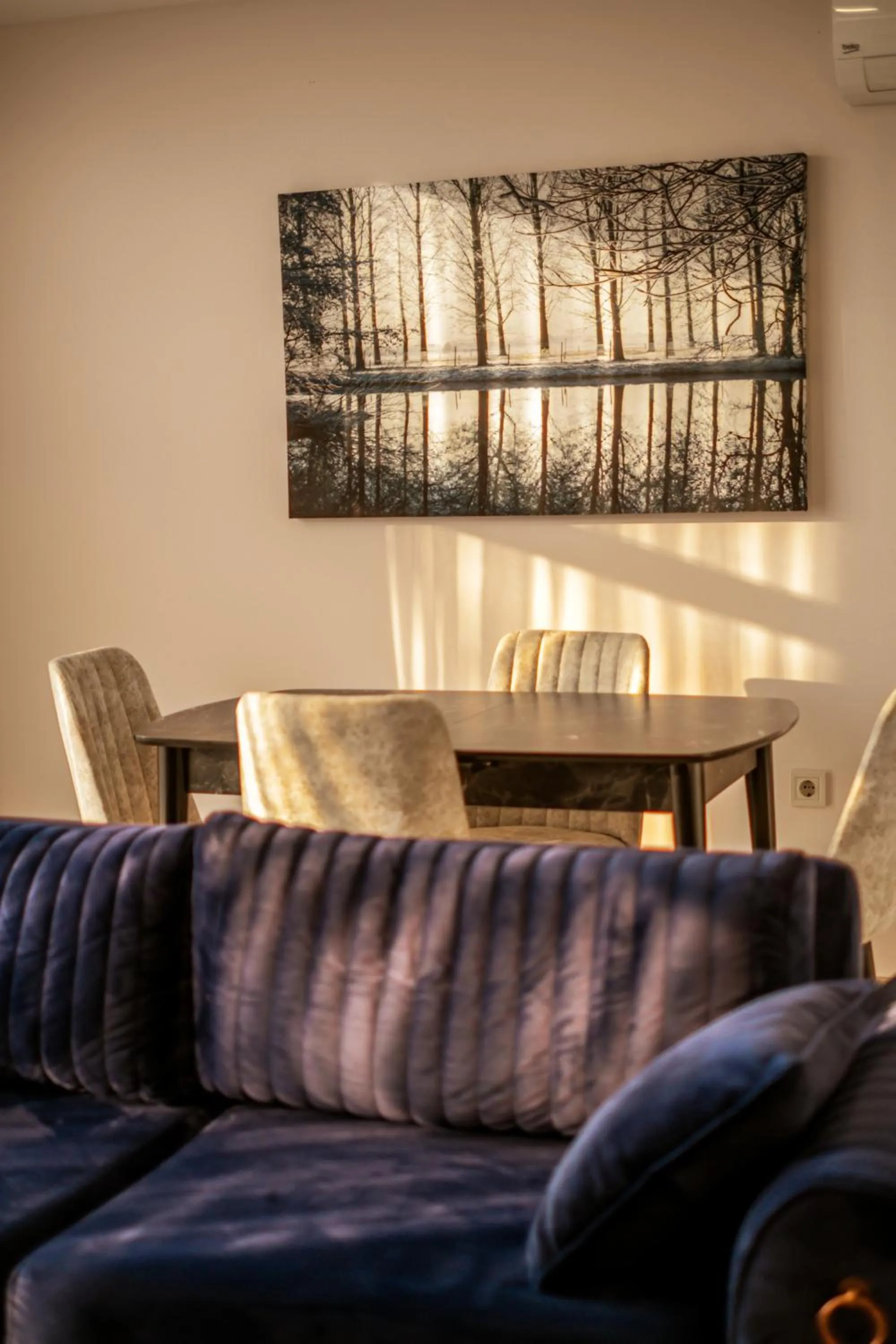 Dining area in MY Smart