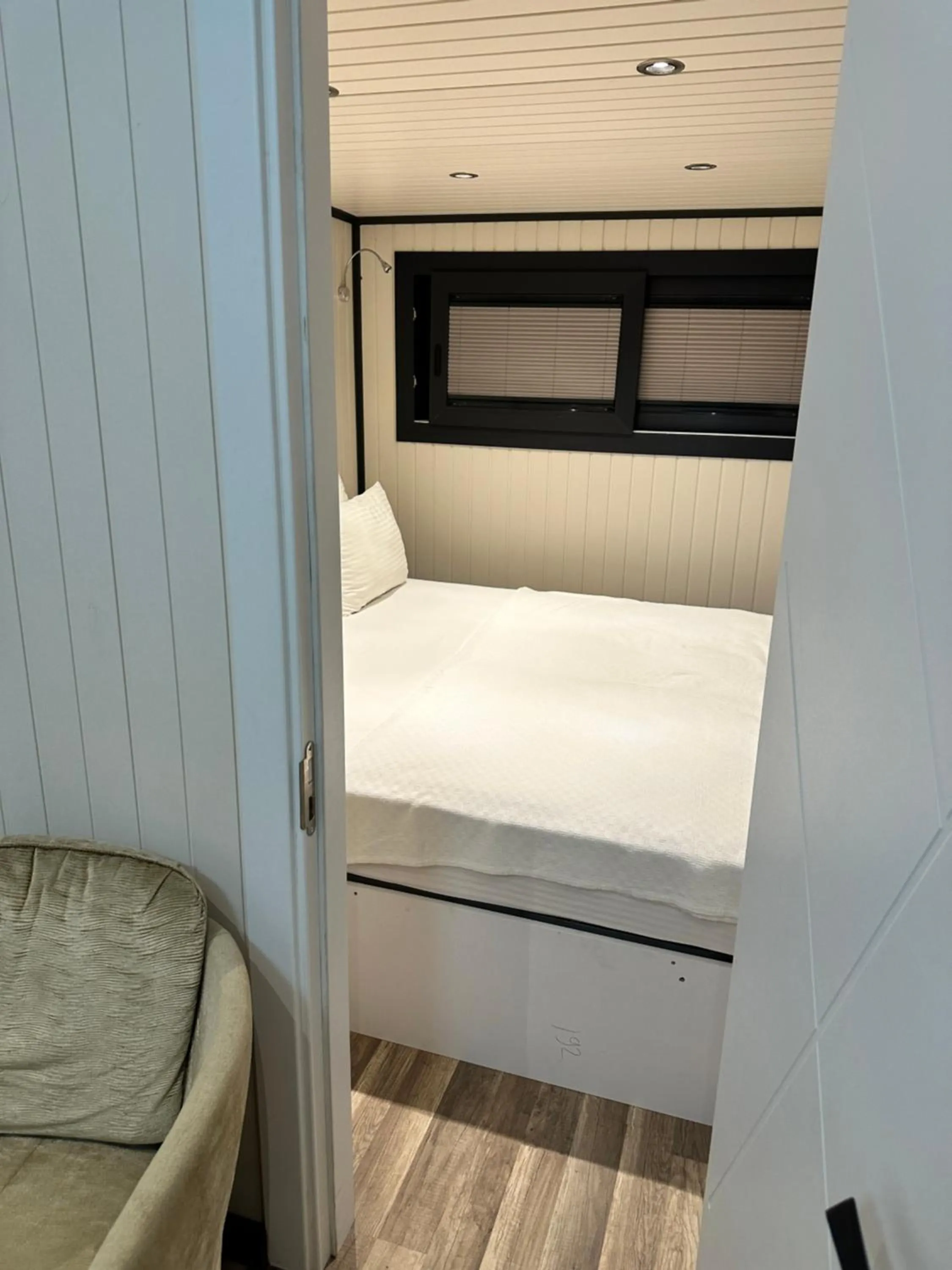 Bed in OFURO WORLD HOTEL SPA