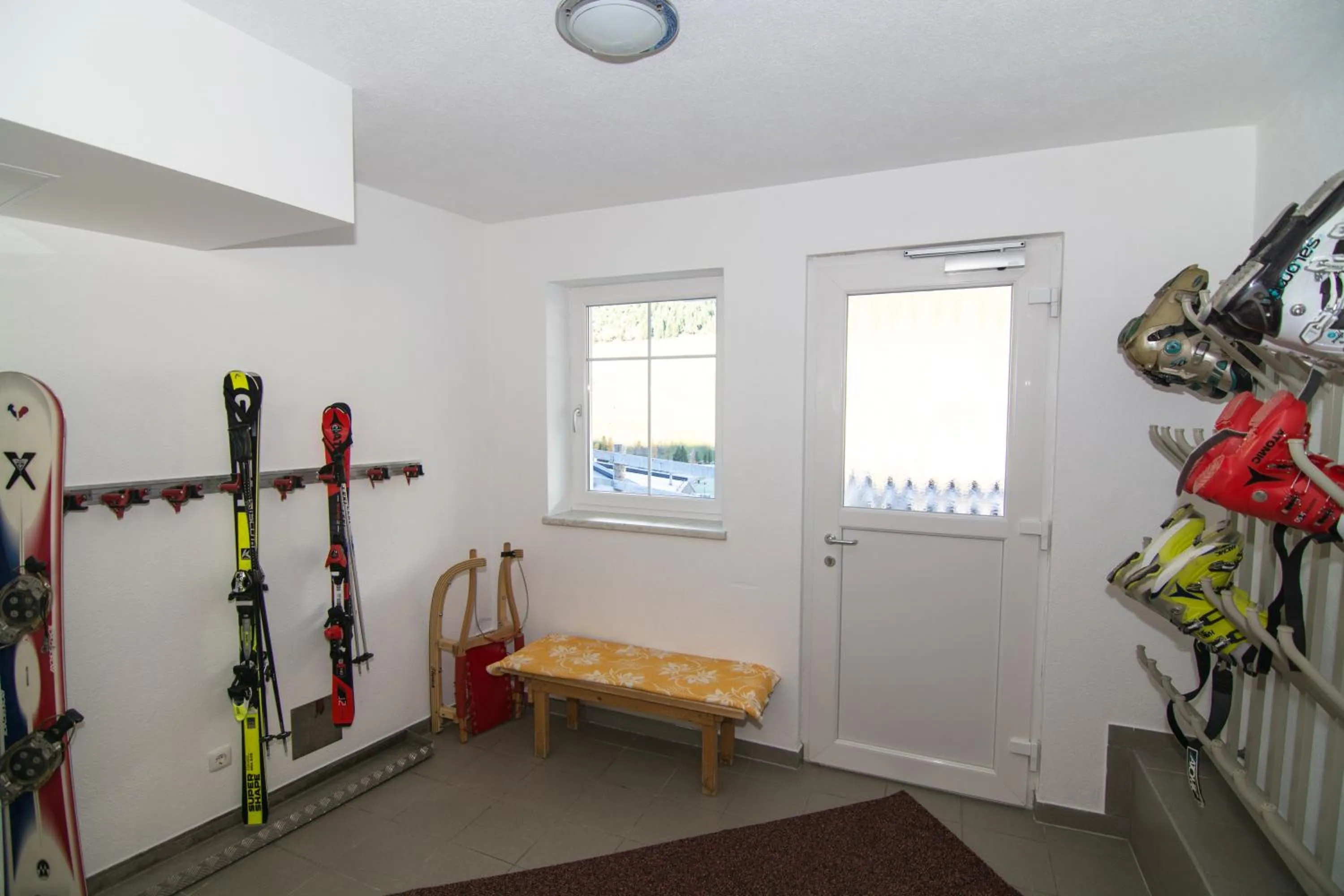 Skiing in Garni Dorfblick