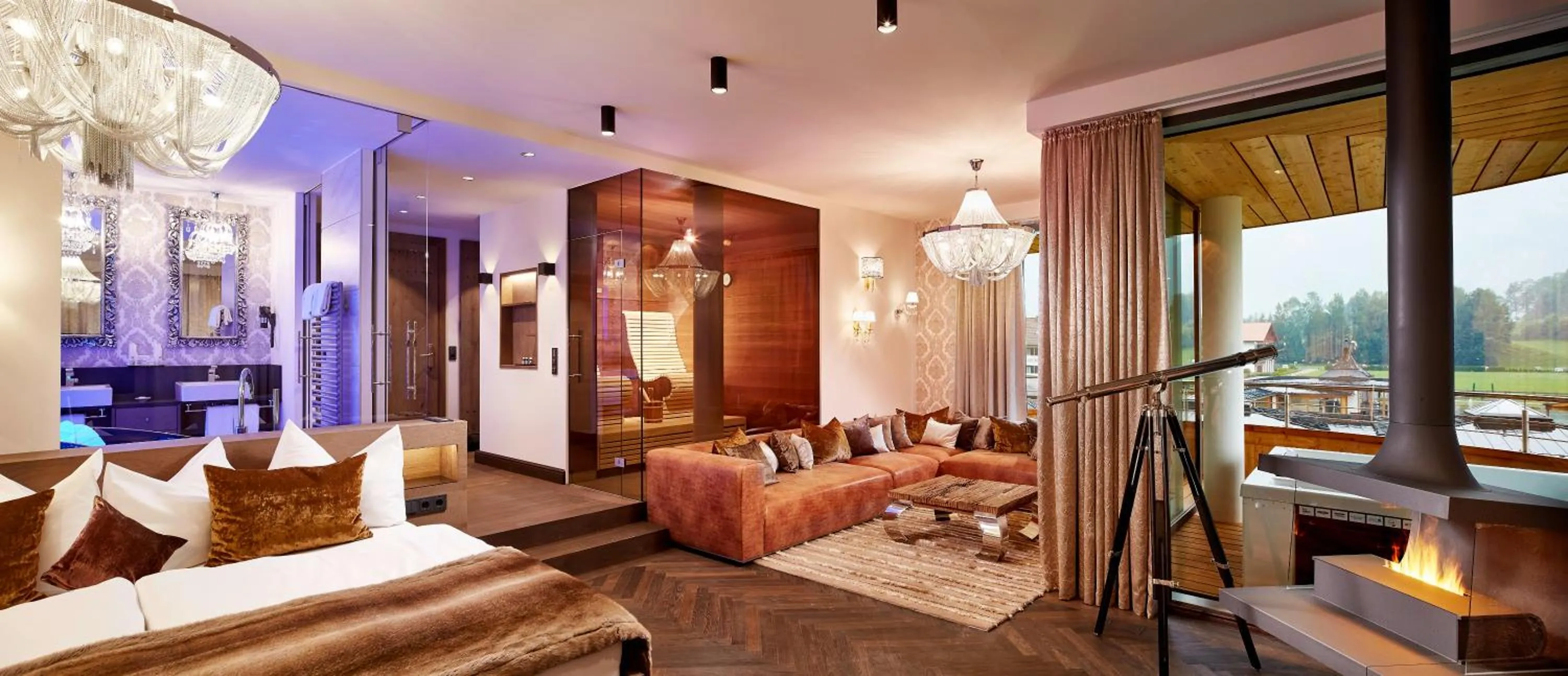 Photo of the whole room in Das König Ludwig Inspiration SPA