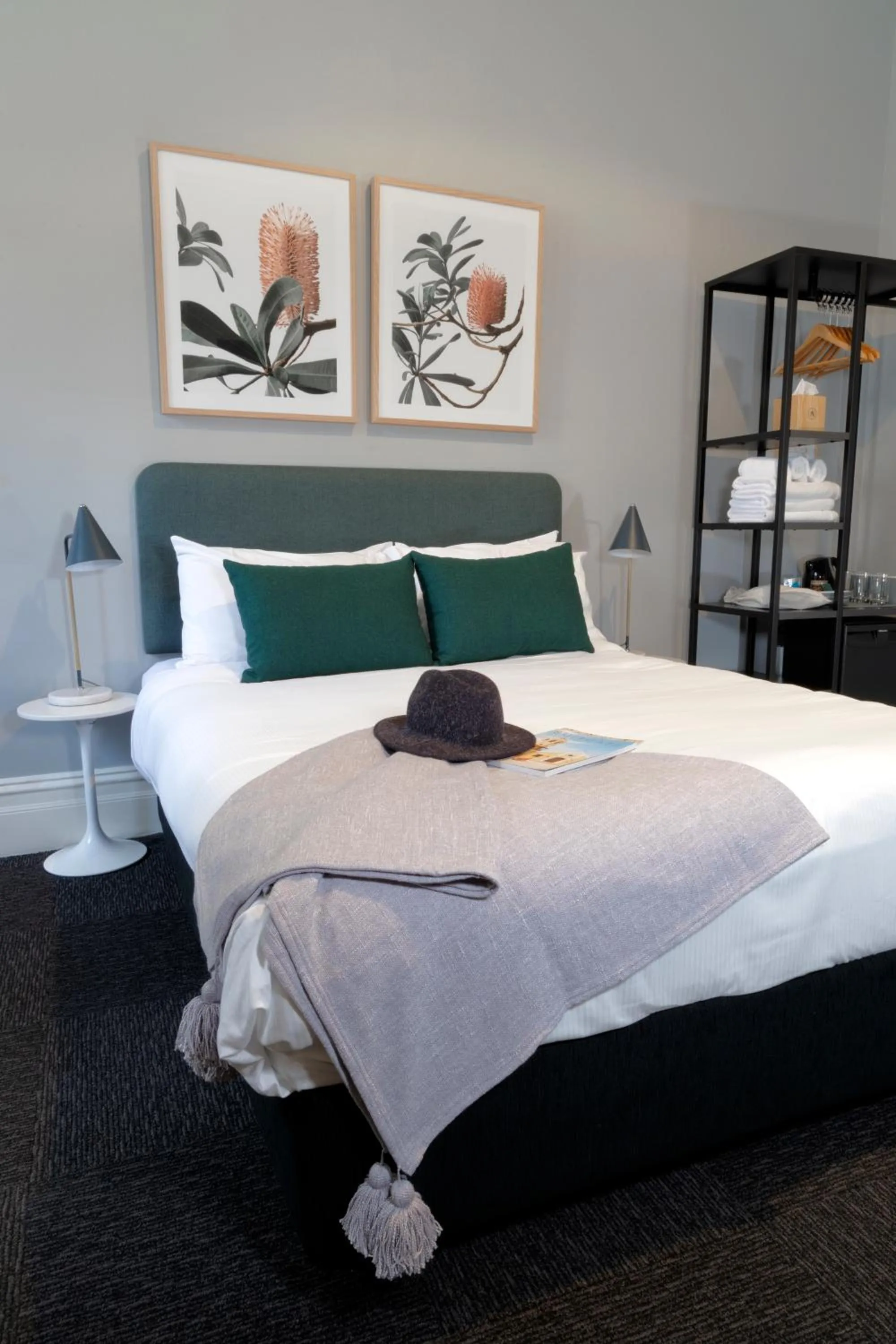 Photo of the whole room, Bed in The Alison Randwick