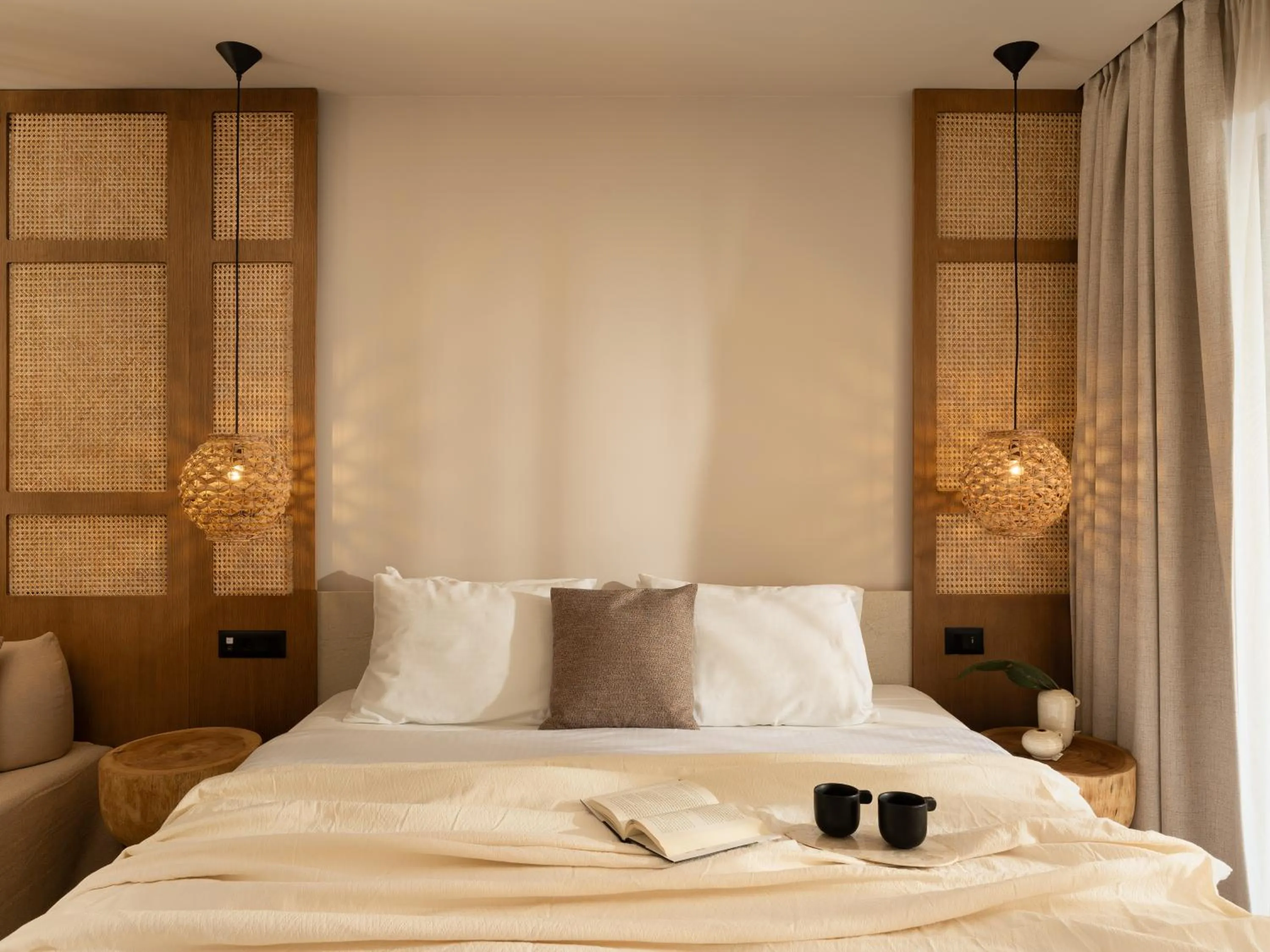 Bed in Ekati Mare Lifestyle Resort