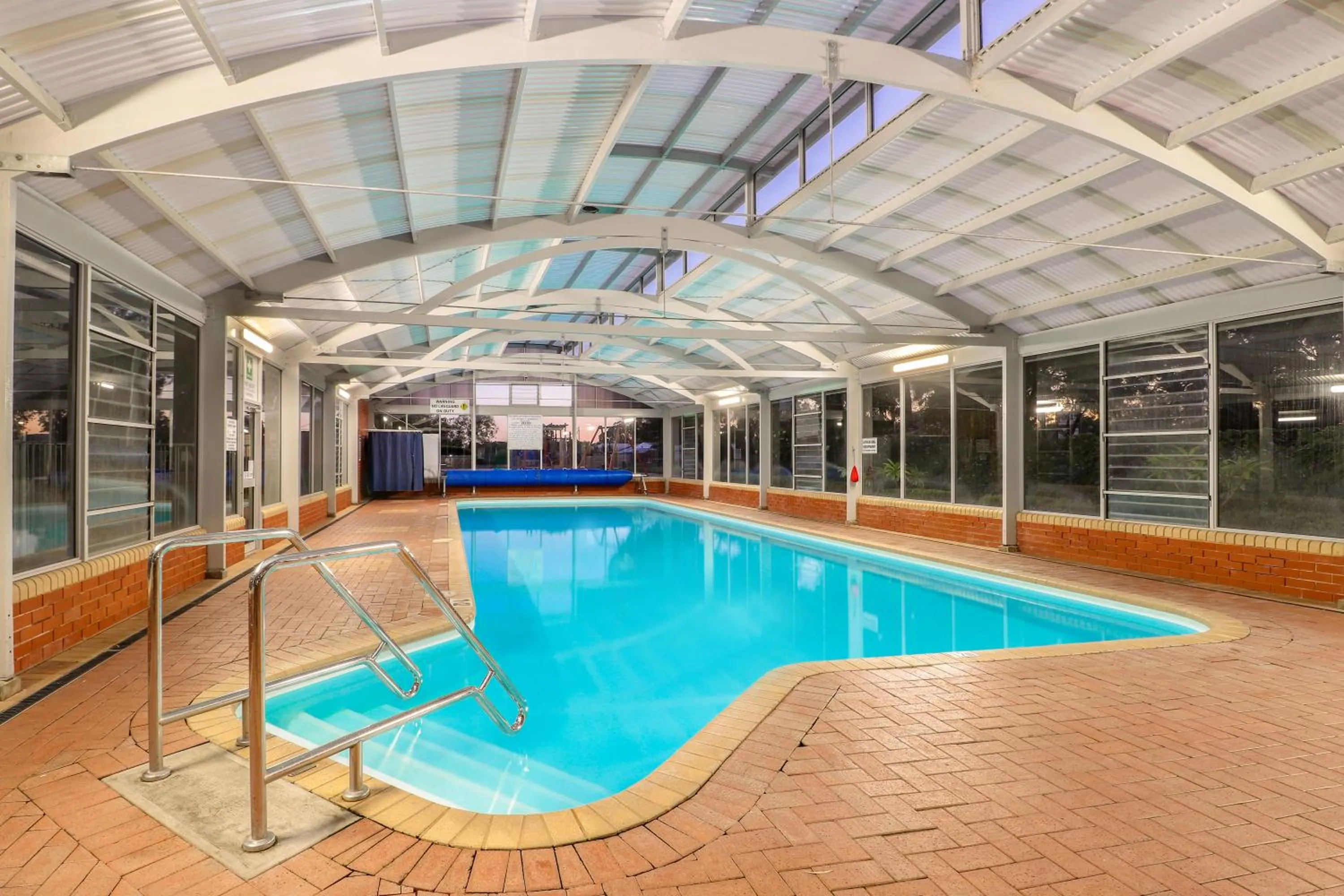 Swimming pool in Discovery Parks - Busselton